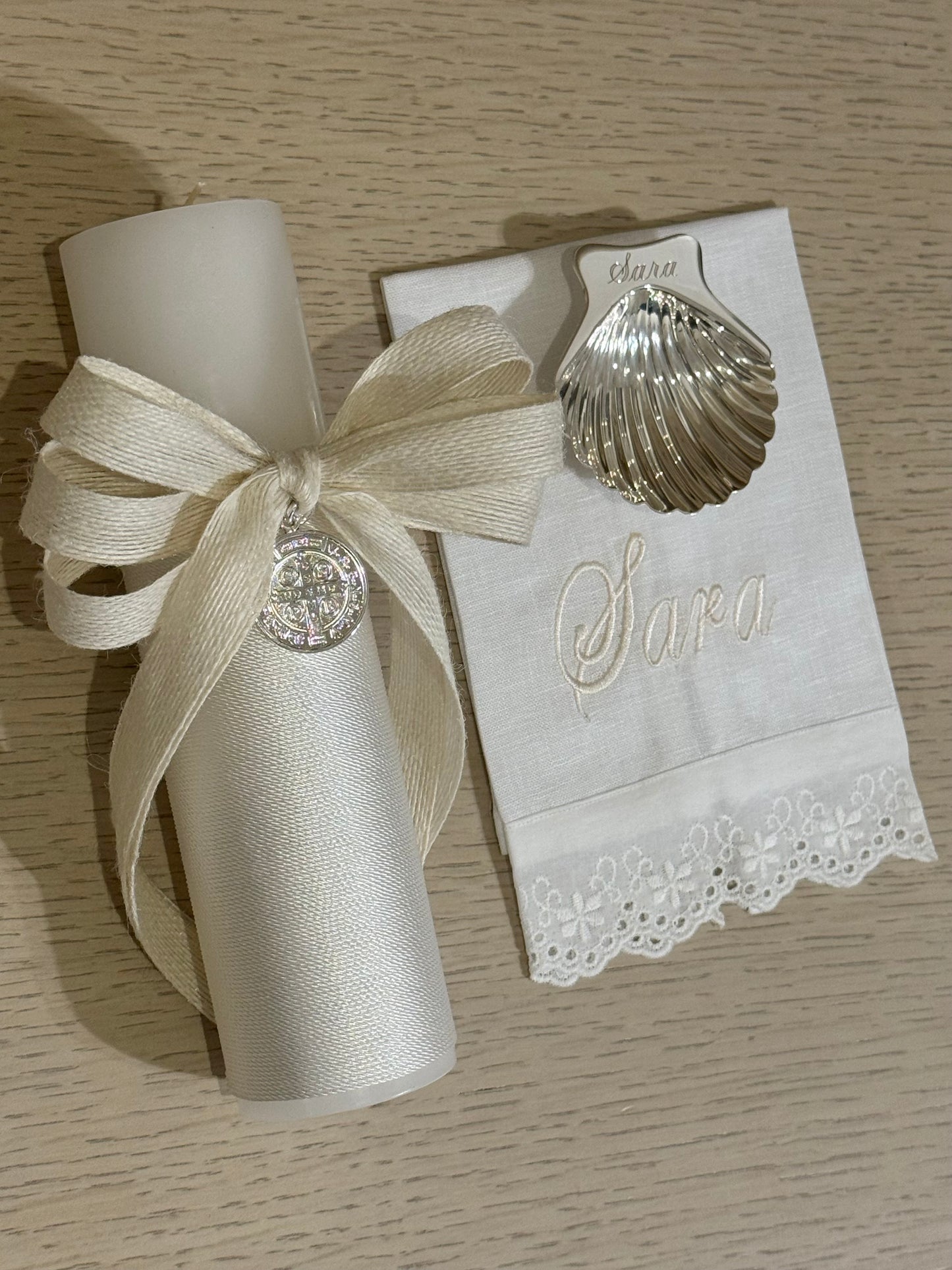 Set de Bautizo con Medalla de San Benito - Personalizado