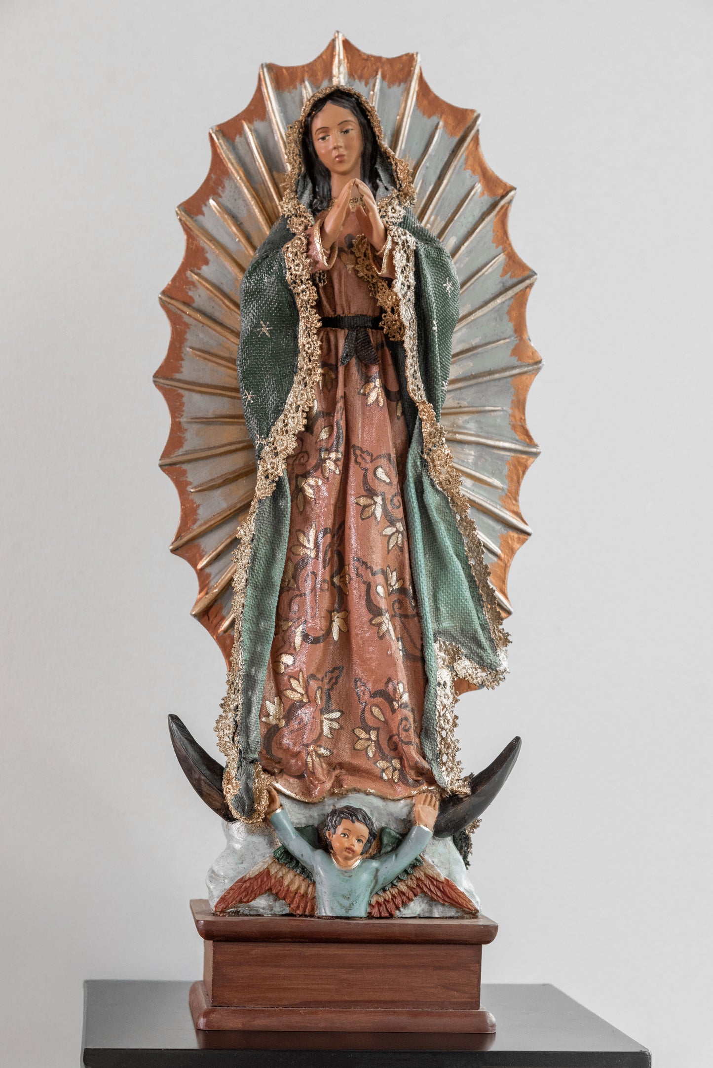 Virgen de Guadalupe 52 cm