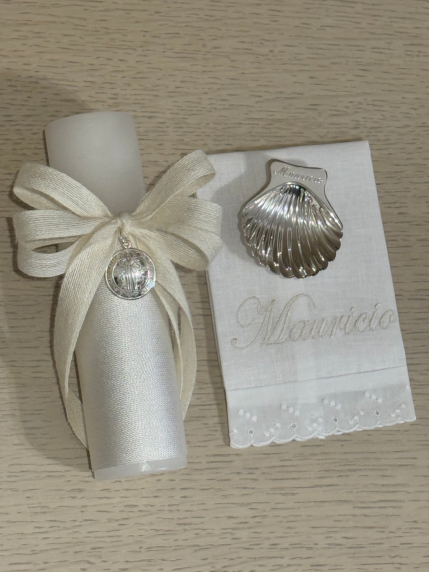 Set de Bautizo con Medalla de San Benito - Personalizado