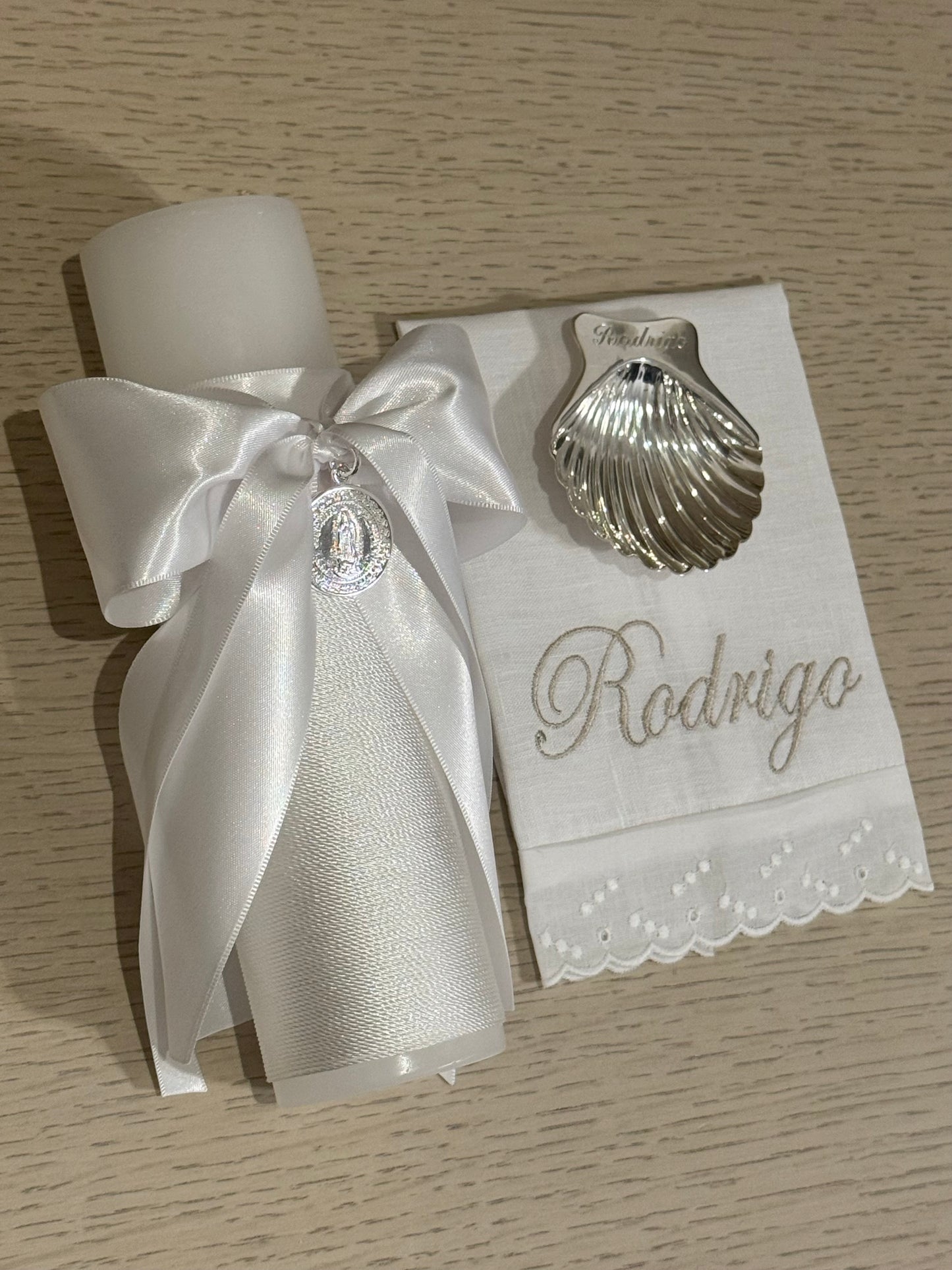 Set de Bautizo con Medalla de la Virgen de Guadalupe - Personalizado