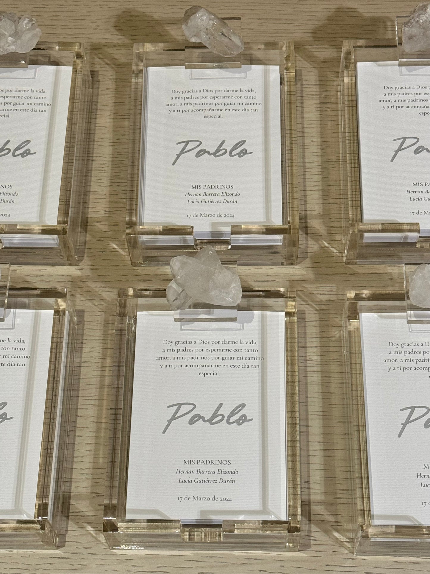 Porta Notas de Acrílico con Cluster de Cuarzo Blanco / Paquete de 10 piezas