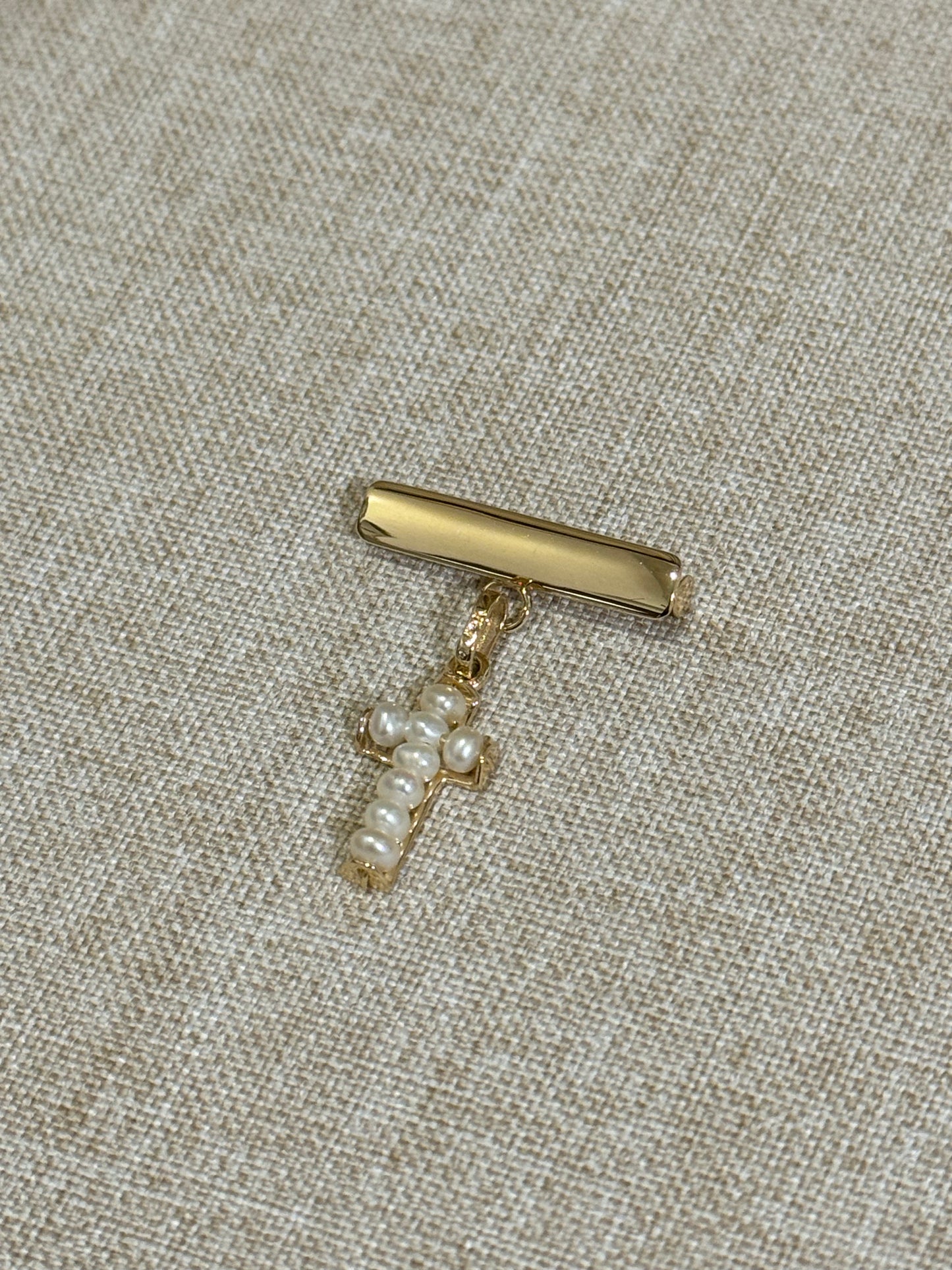 Cruz Chica de Perlas Oro 14K y Barra de Oro 14K