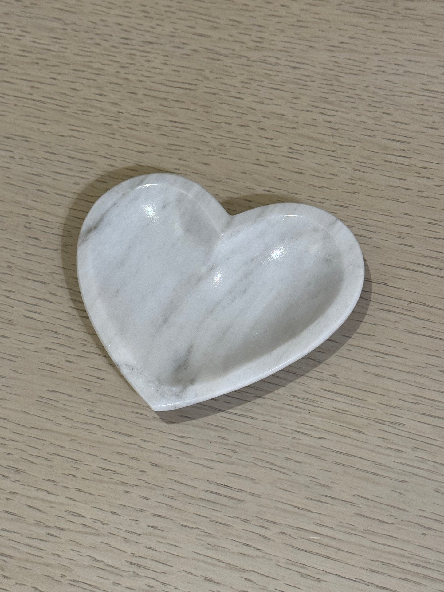 Platito Alhajero de Corazón Mármol Blanco 12 x 11 cm / Paquete de 10 piezas