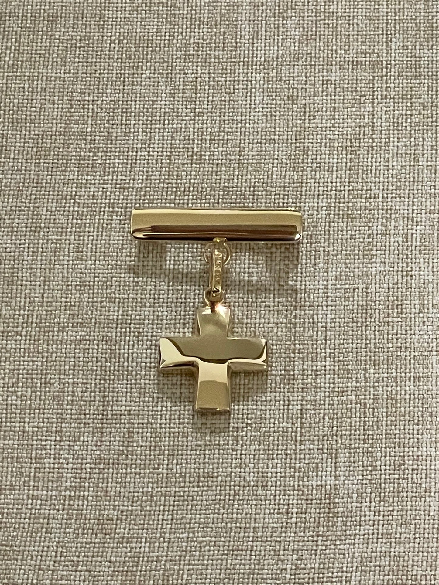 Cruz Suiza Oro 14K 1.6 cm y Barra de Oro 14K