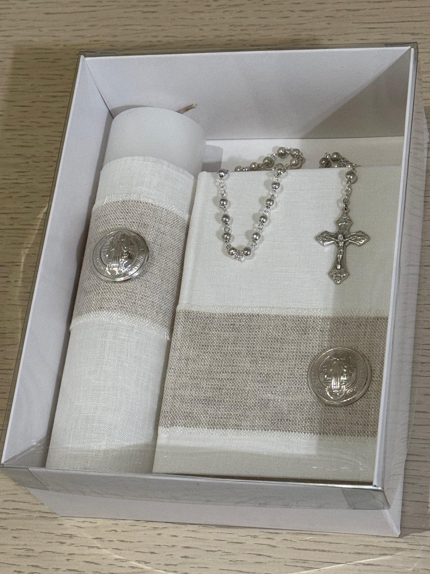 Set de Primera Comunión San Benito