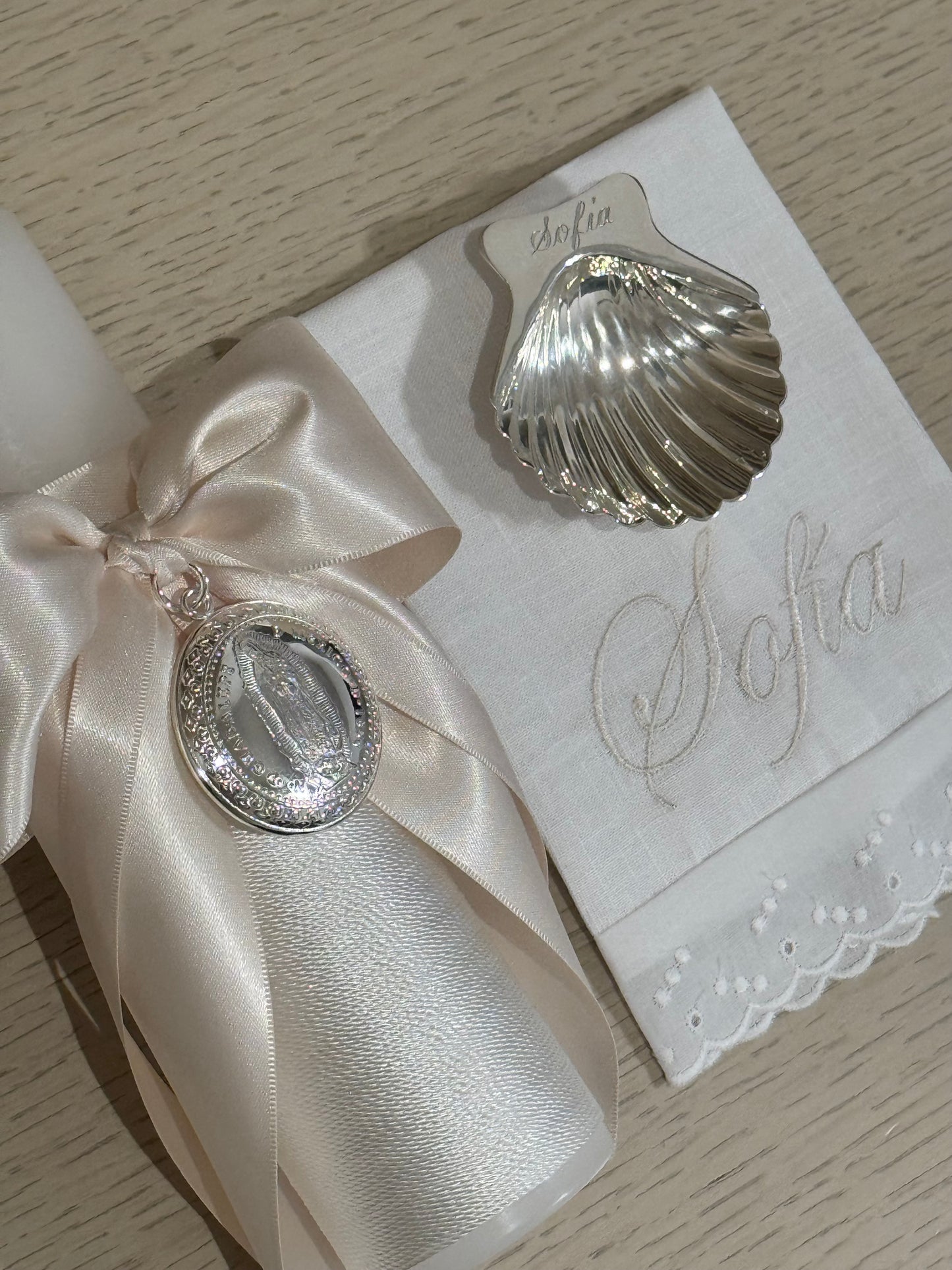 Set de Bautizo con Medalla de la Virgen de Guadalupe - Personalizado