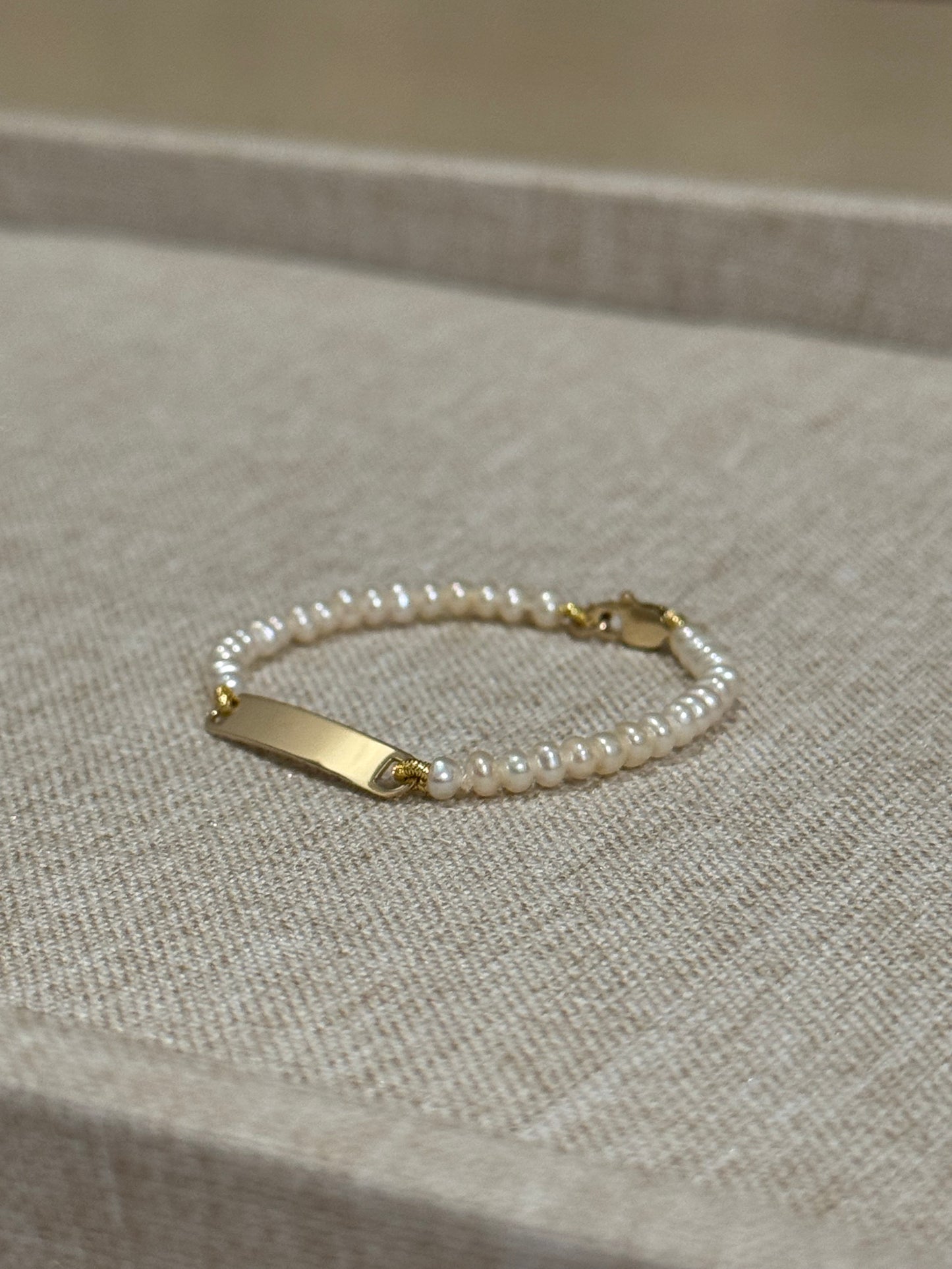 Esclava Perlas y Barra Oro 14K