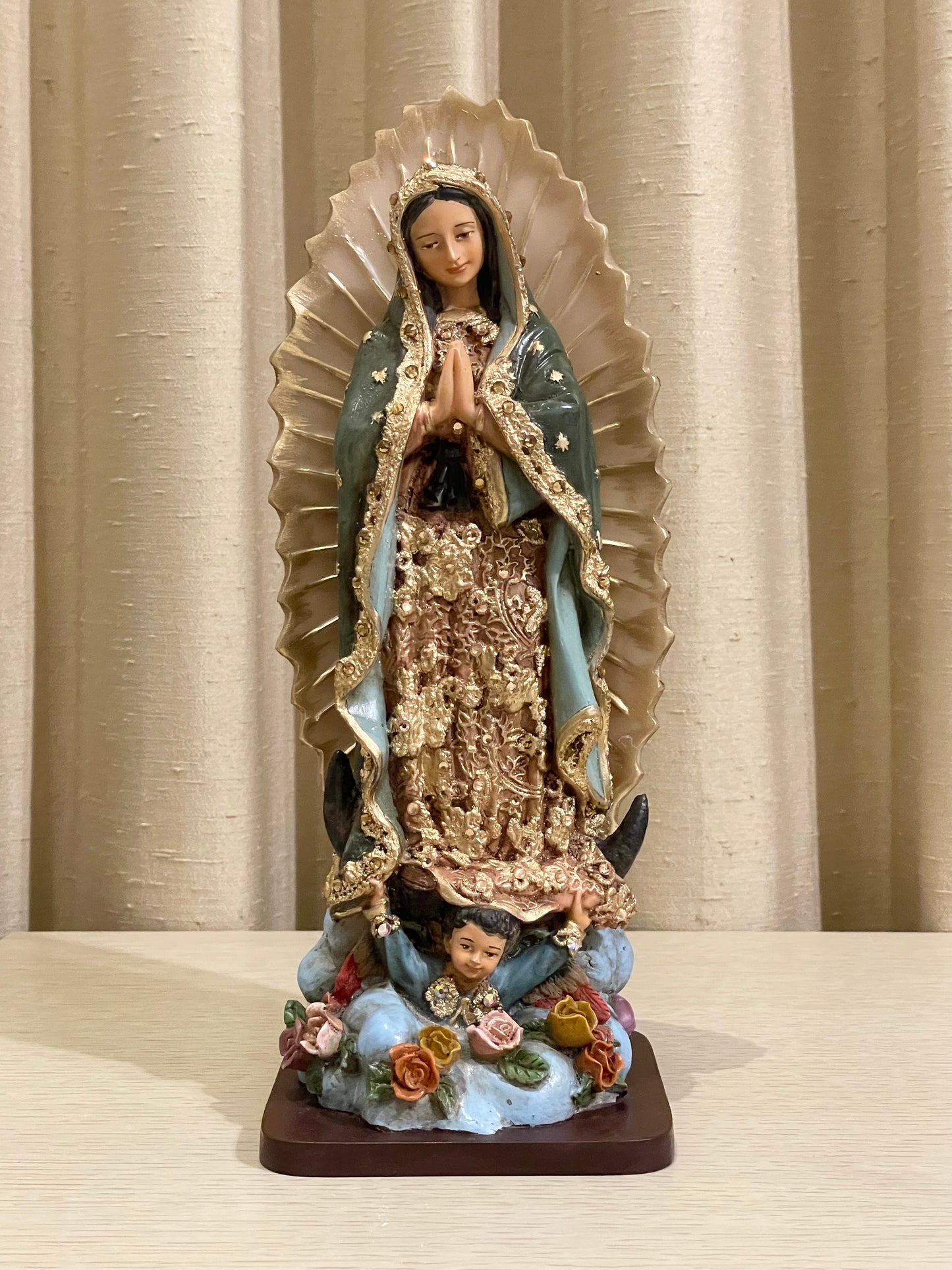 Virgen de Guadalupe 30 cm