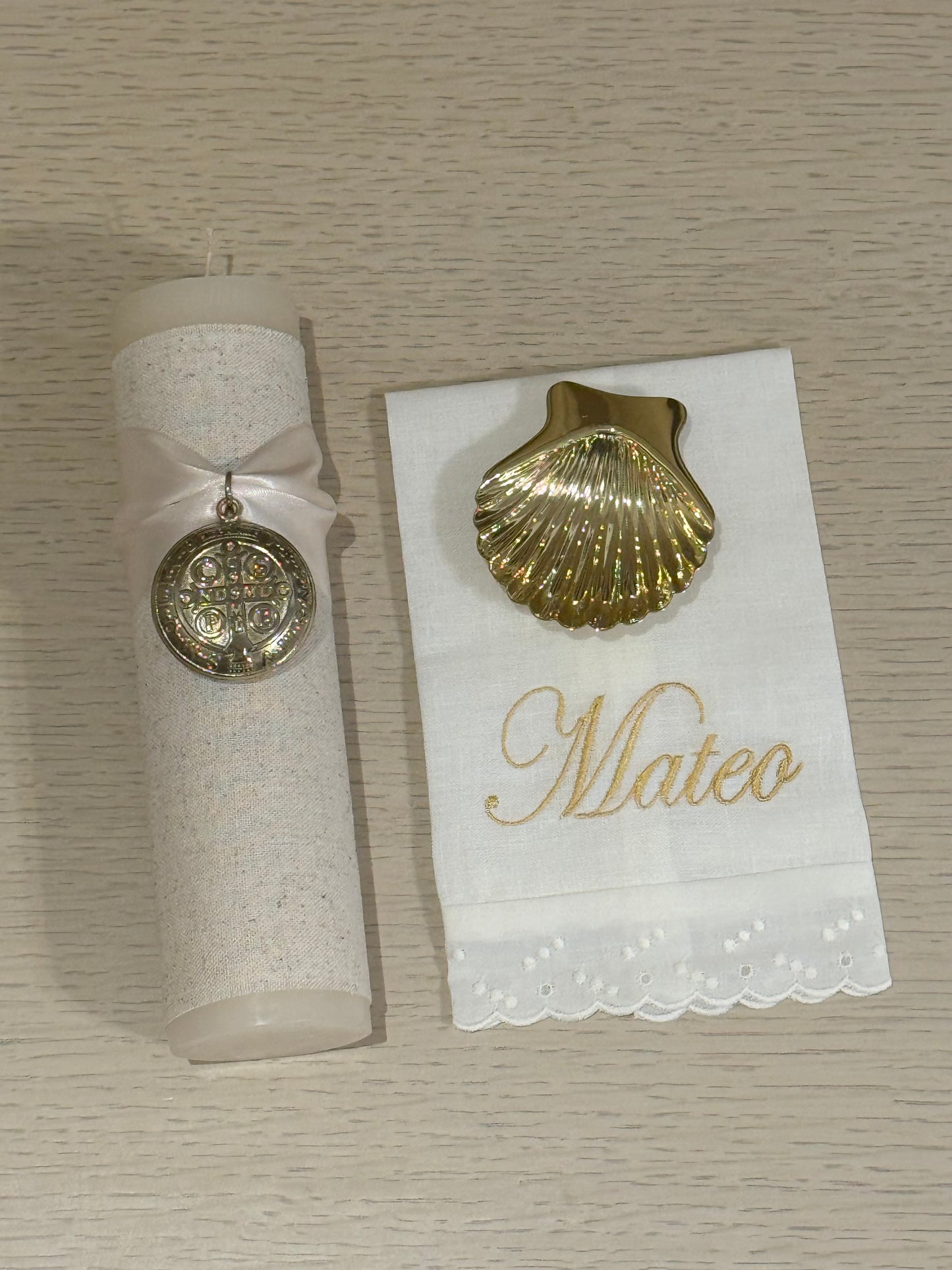 Set de Bautizo con Medalla de San Benito - Personalizado