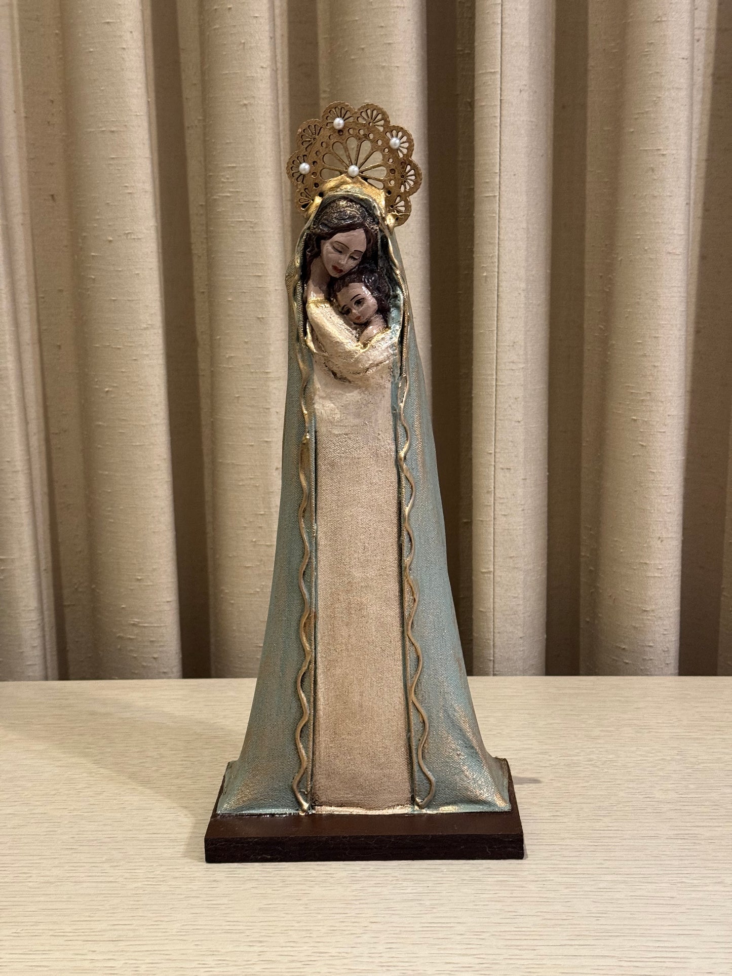 Virgen de Manta 39 cm