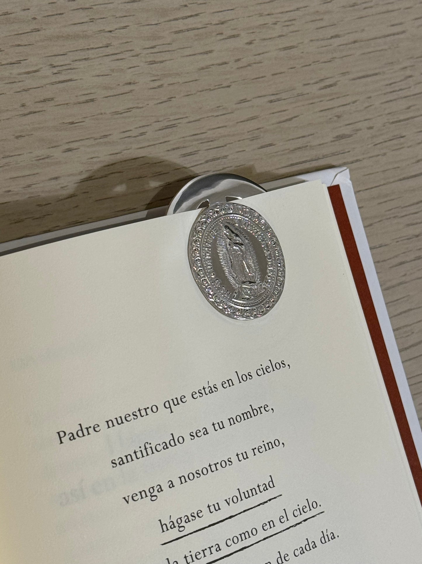 Separador de Libros Redondo Virgen de Guadalupe
