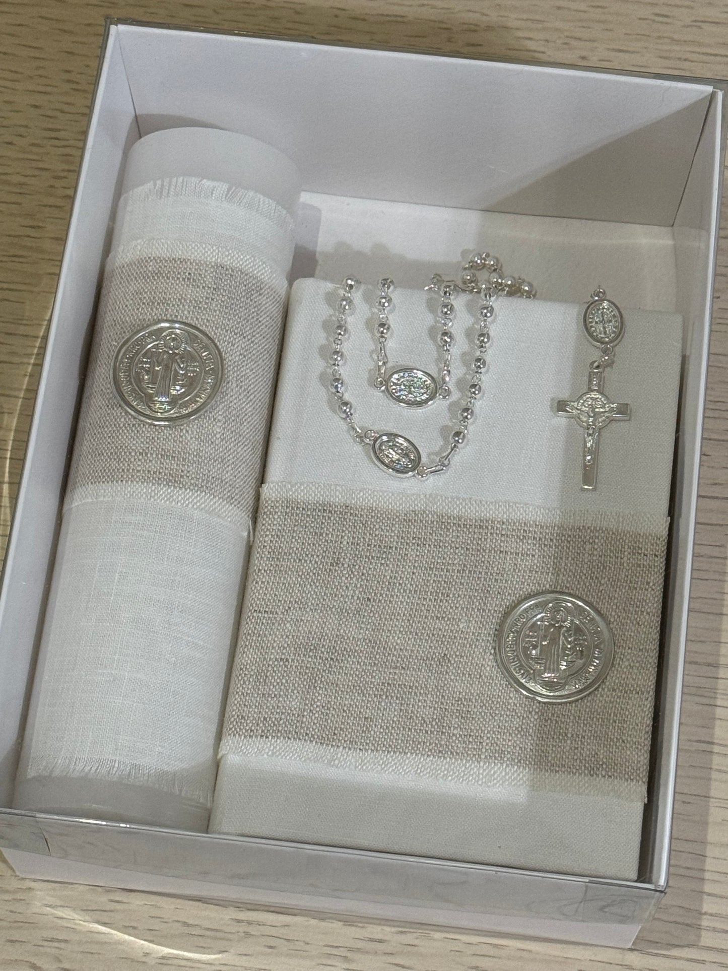 Set de Primera Comunión San Benito