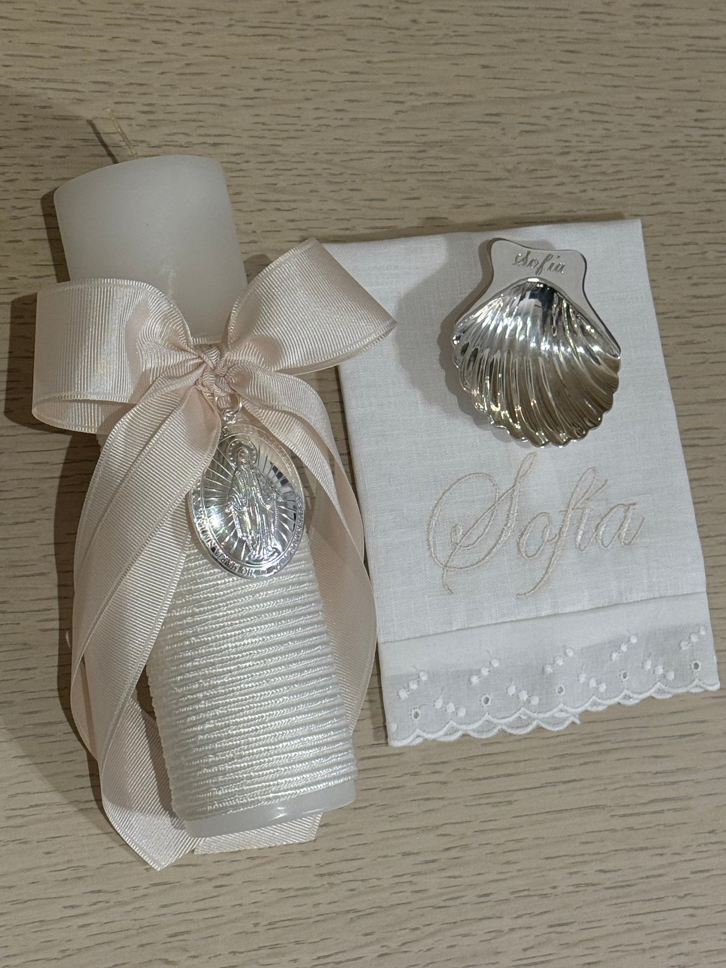 Set de Bautizo con Medalla de la Virgen Milagrosa - Personalizado