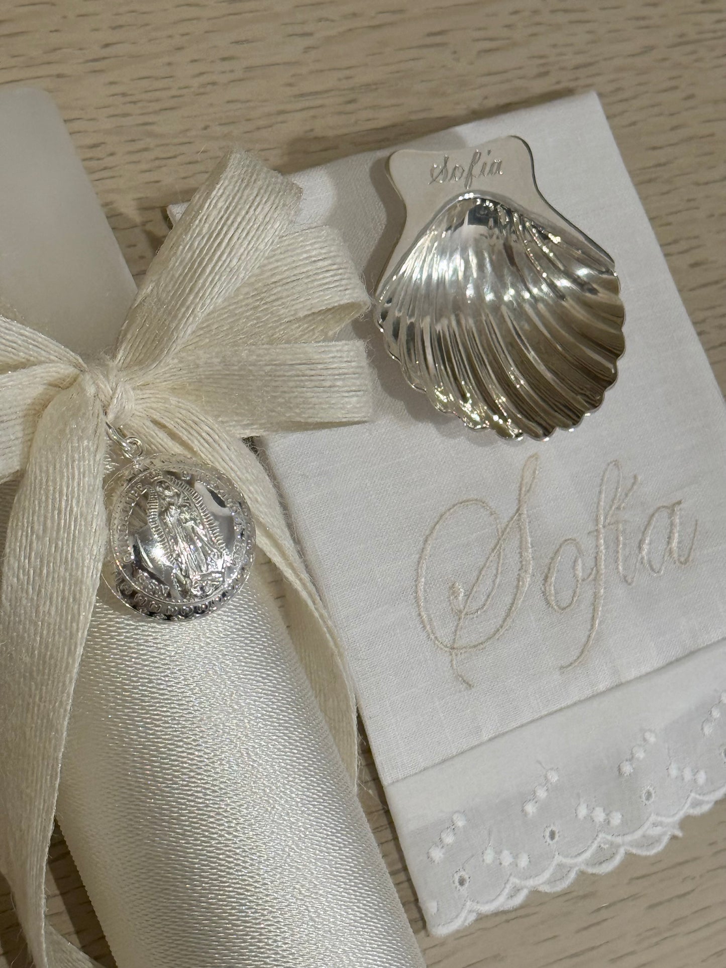 Set de Bautizo con Medalla de la Virgen de Guadalupe - Personalizado