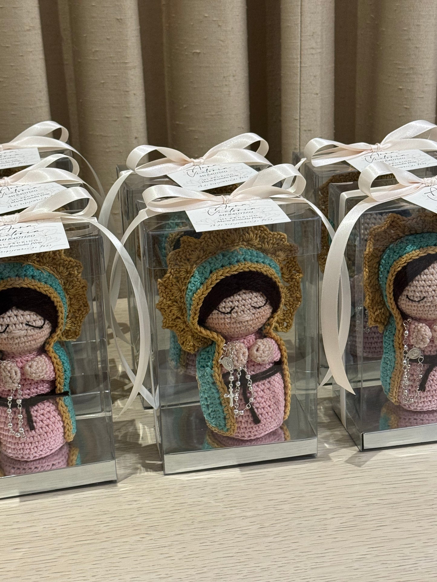 Virgencita de Guadalupe Crochet 15 cm / Paquete de 10 piezas