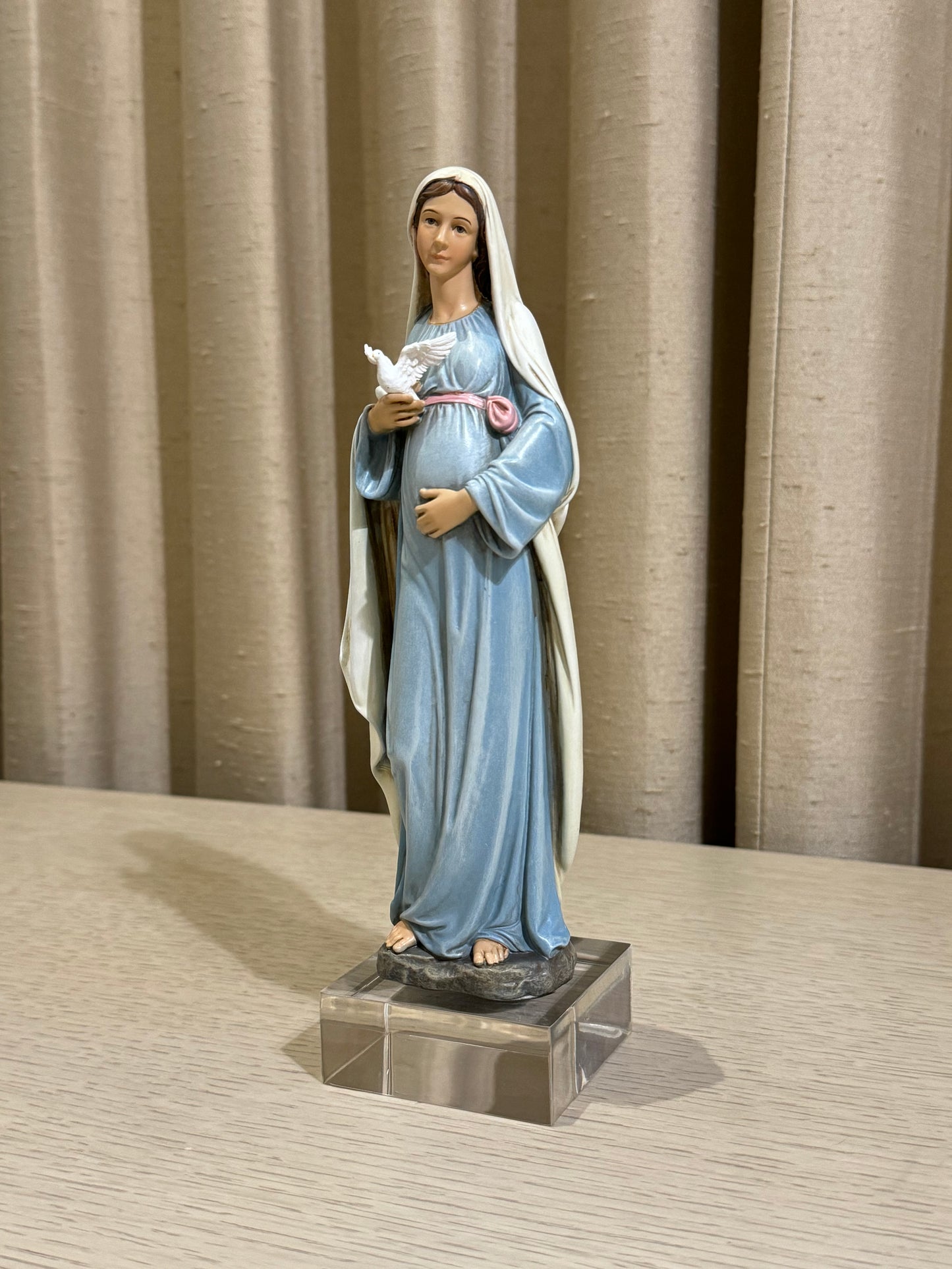 Virgen de la Dulce Espera 24 cm