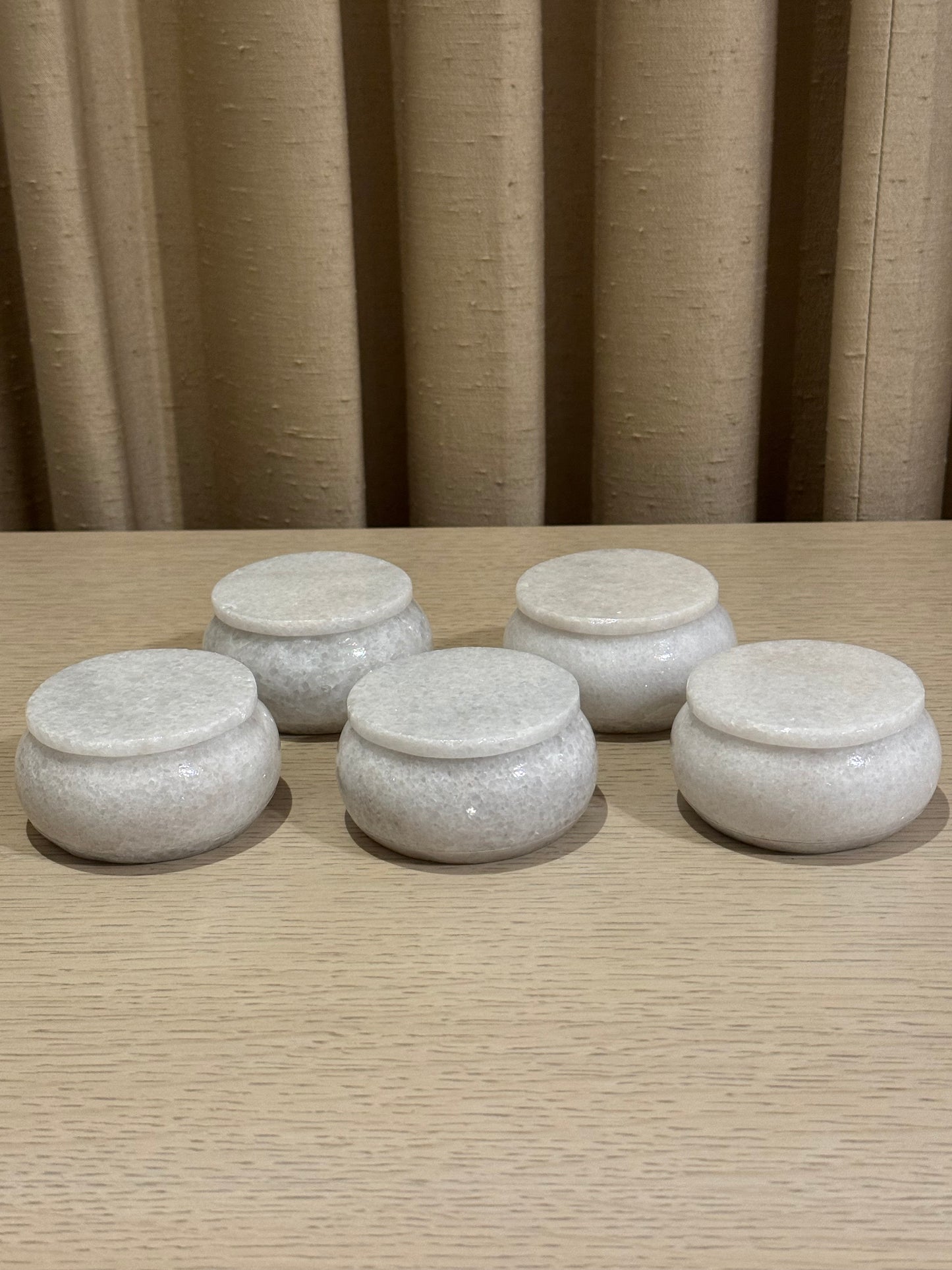 Alhajero de Mármol Redondo 7.5 cm / Paquete de 10 piezas