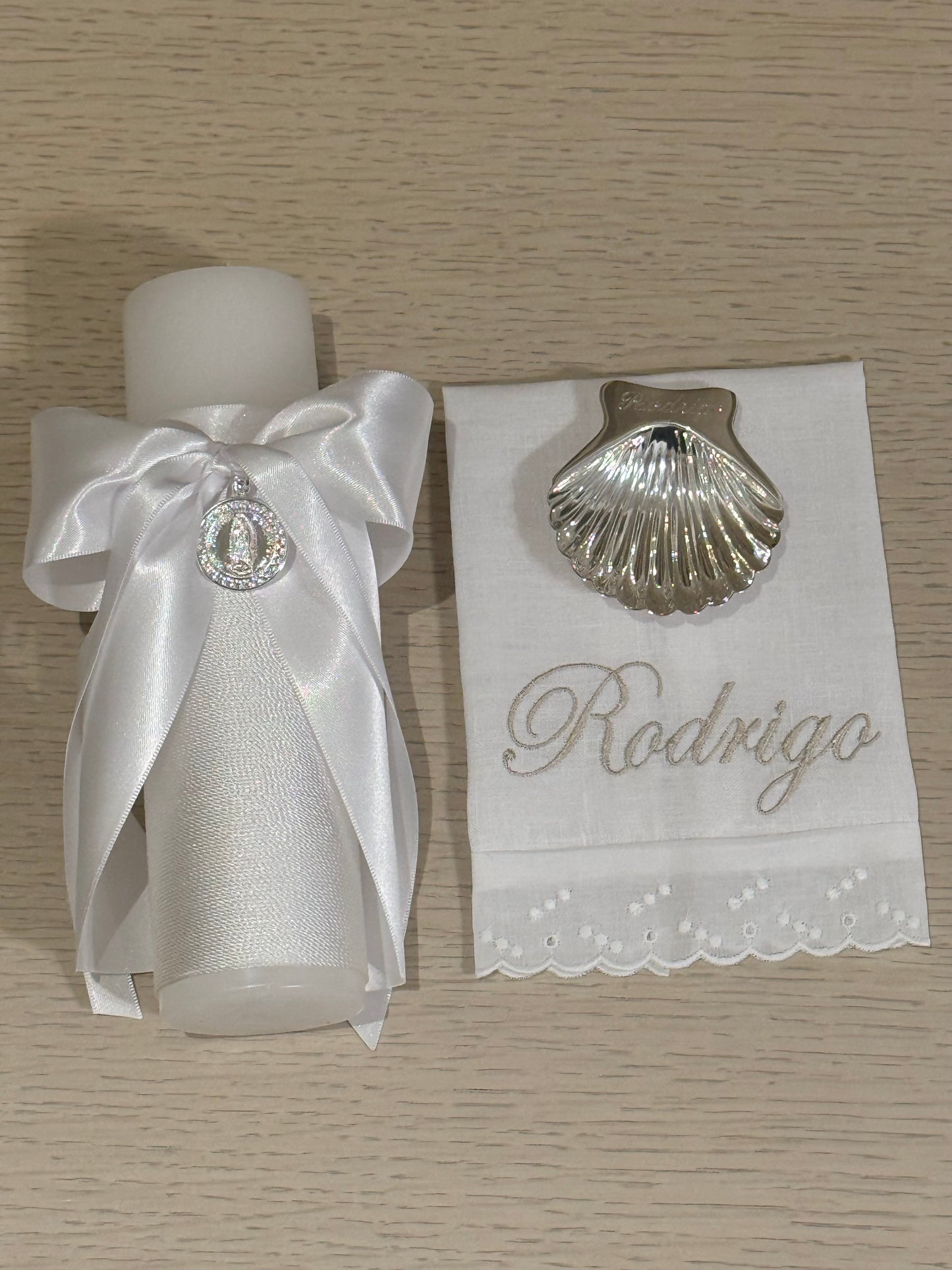 Set de Bautizo con Medalla de la Virgen de Guadalupe - Personalizado