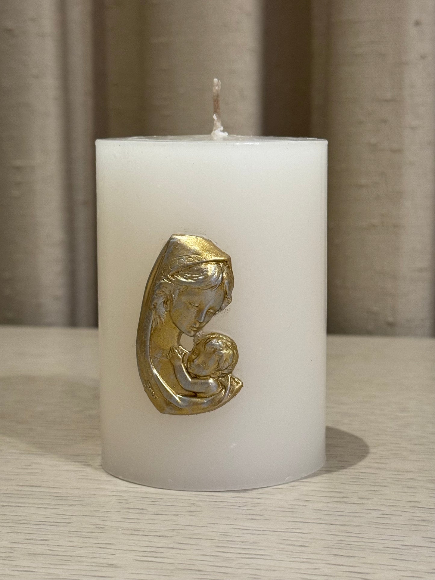 Mini Cirio de Virgen Madonna 7 x 10 cm / Paquete de 10 piezas