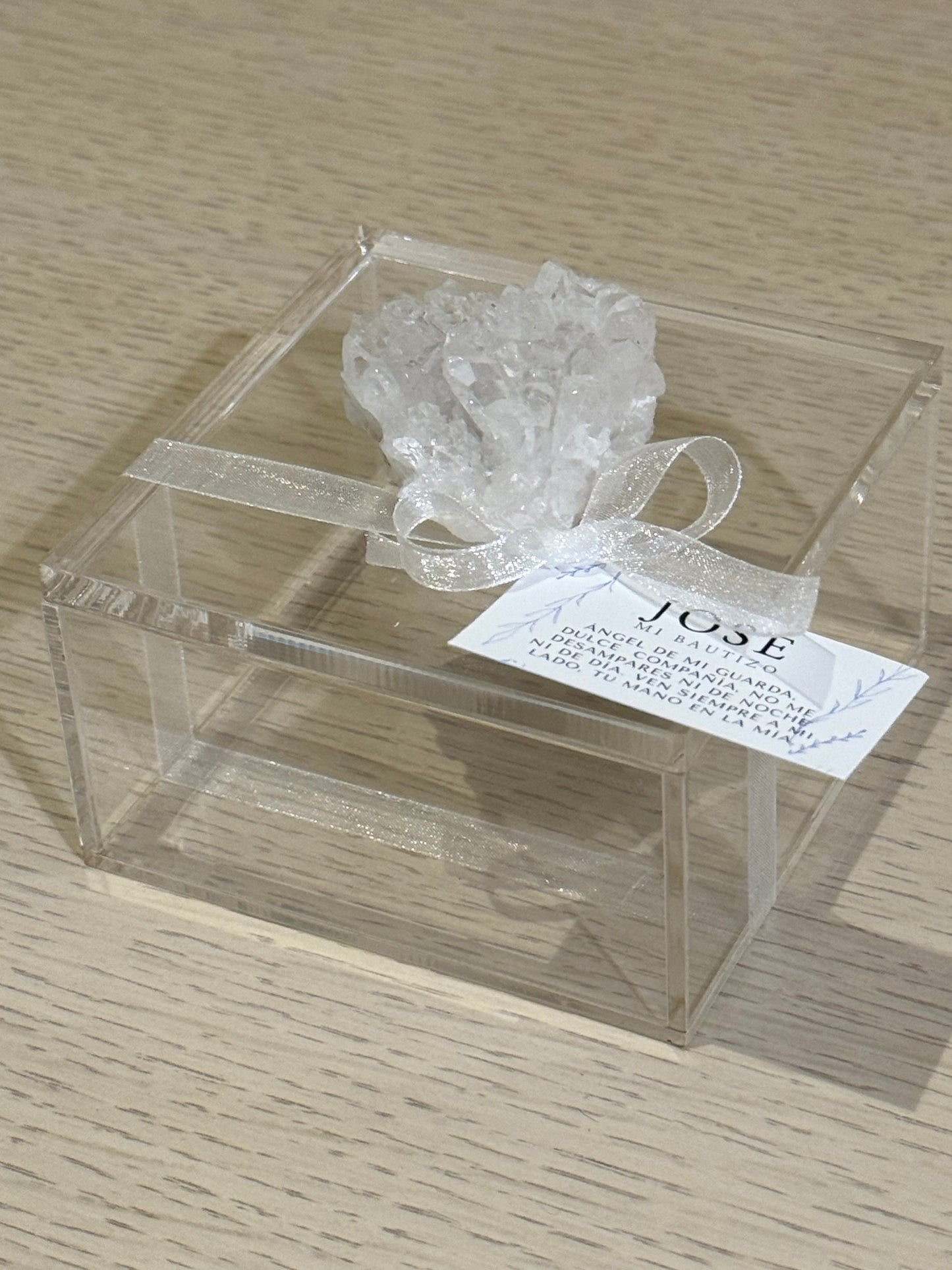 Alhajero de Acrílico Cristal con Cluster de Cuarzo Blanco 10 x 10 cm / Paquete de 10 piezas