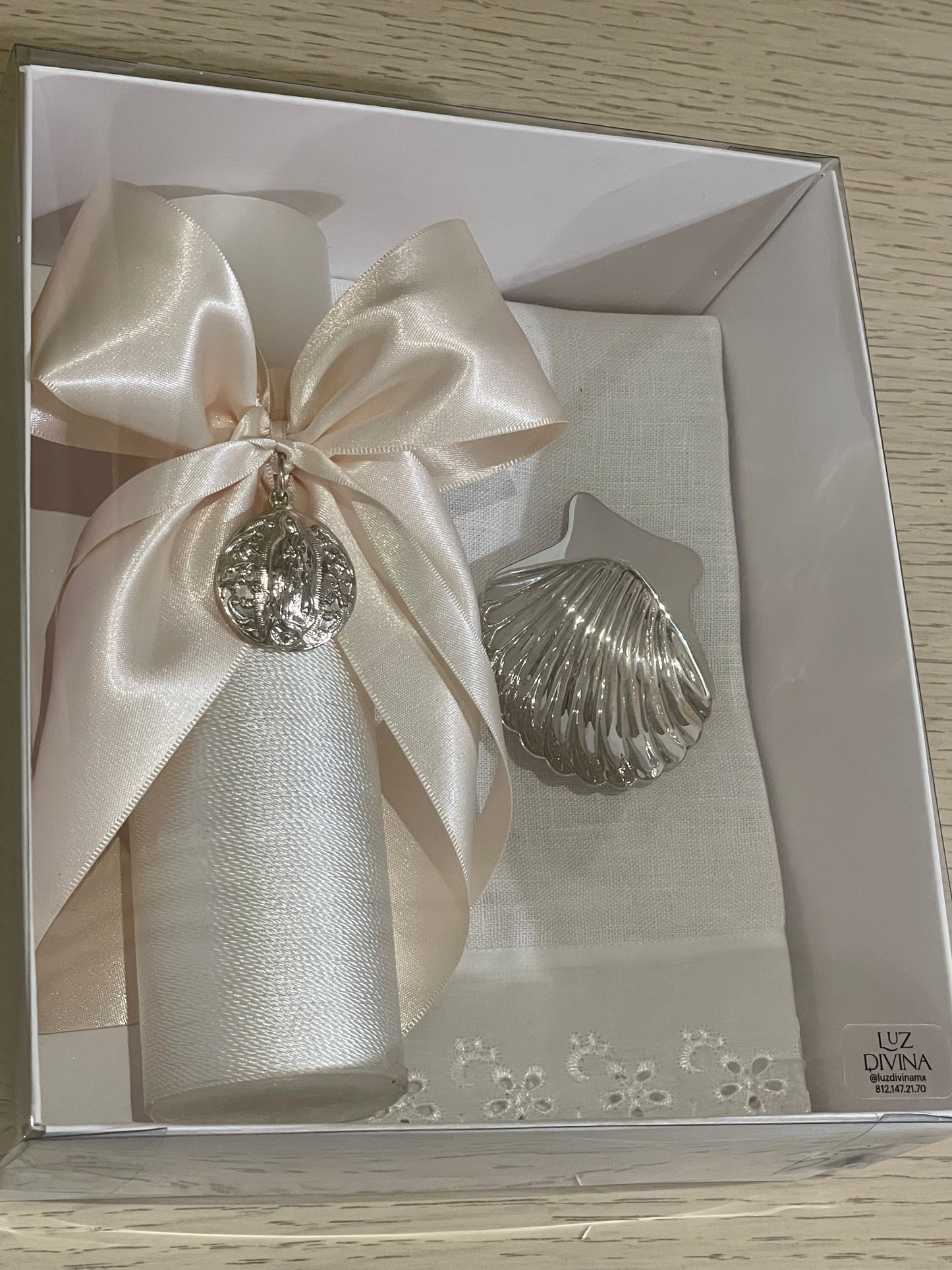 Kit de Bautizo con Medalla de la Virgen de Guadalupe