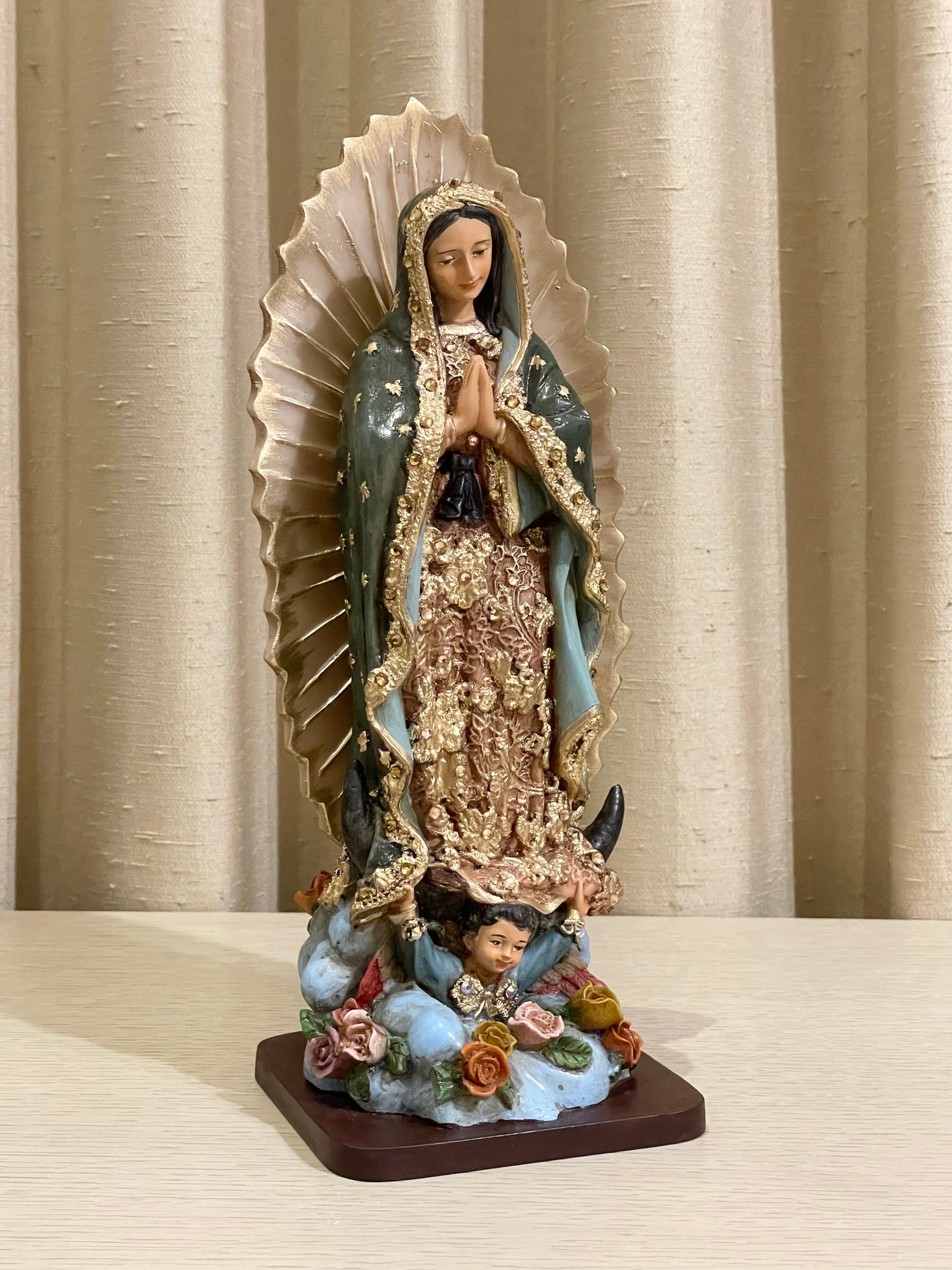 Virgen de Guadalupe 30 cm