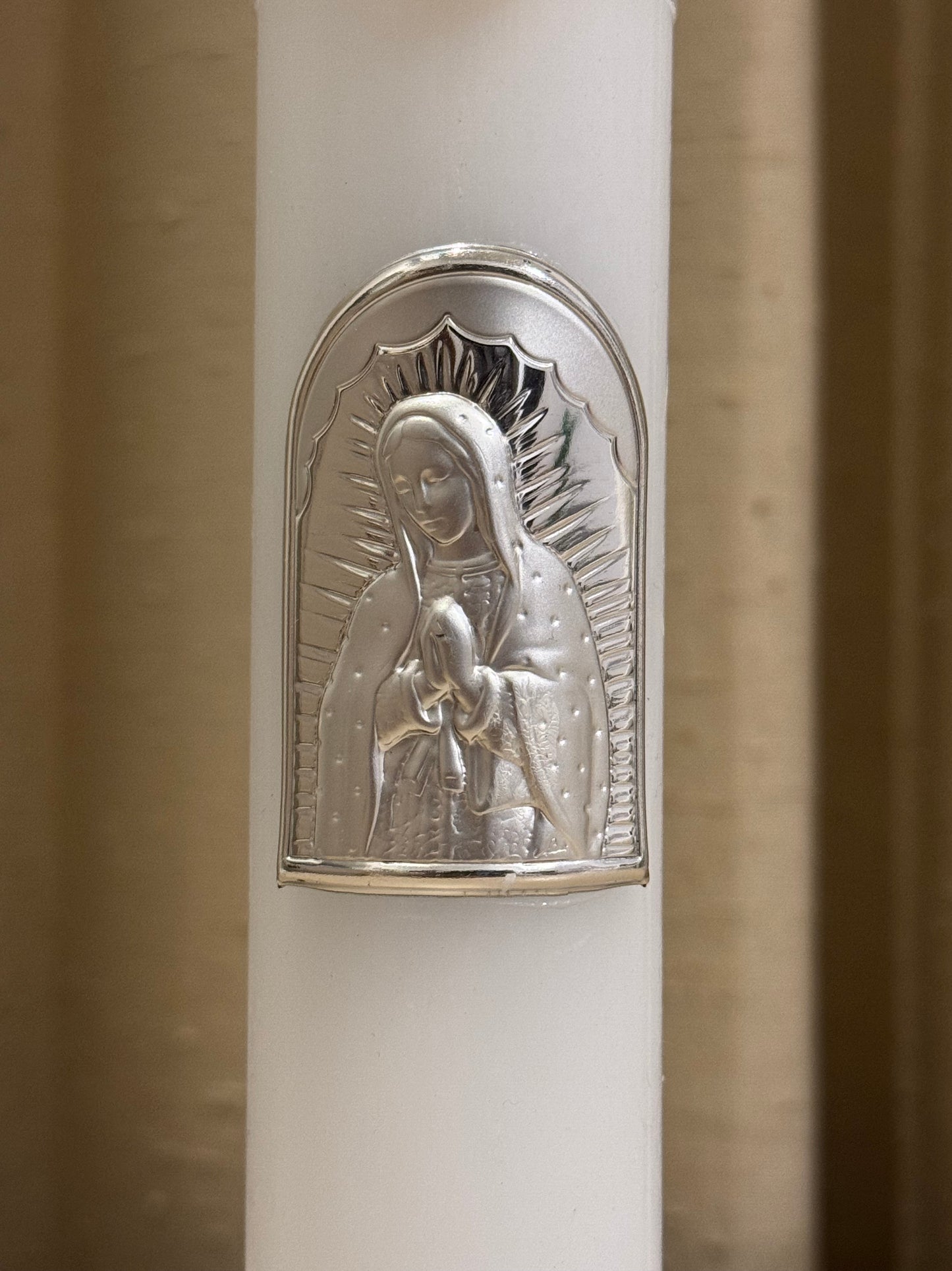 Vela Virgen de Guadalupe para Primera Comunión 4 x 25 cm