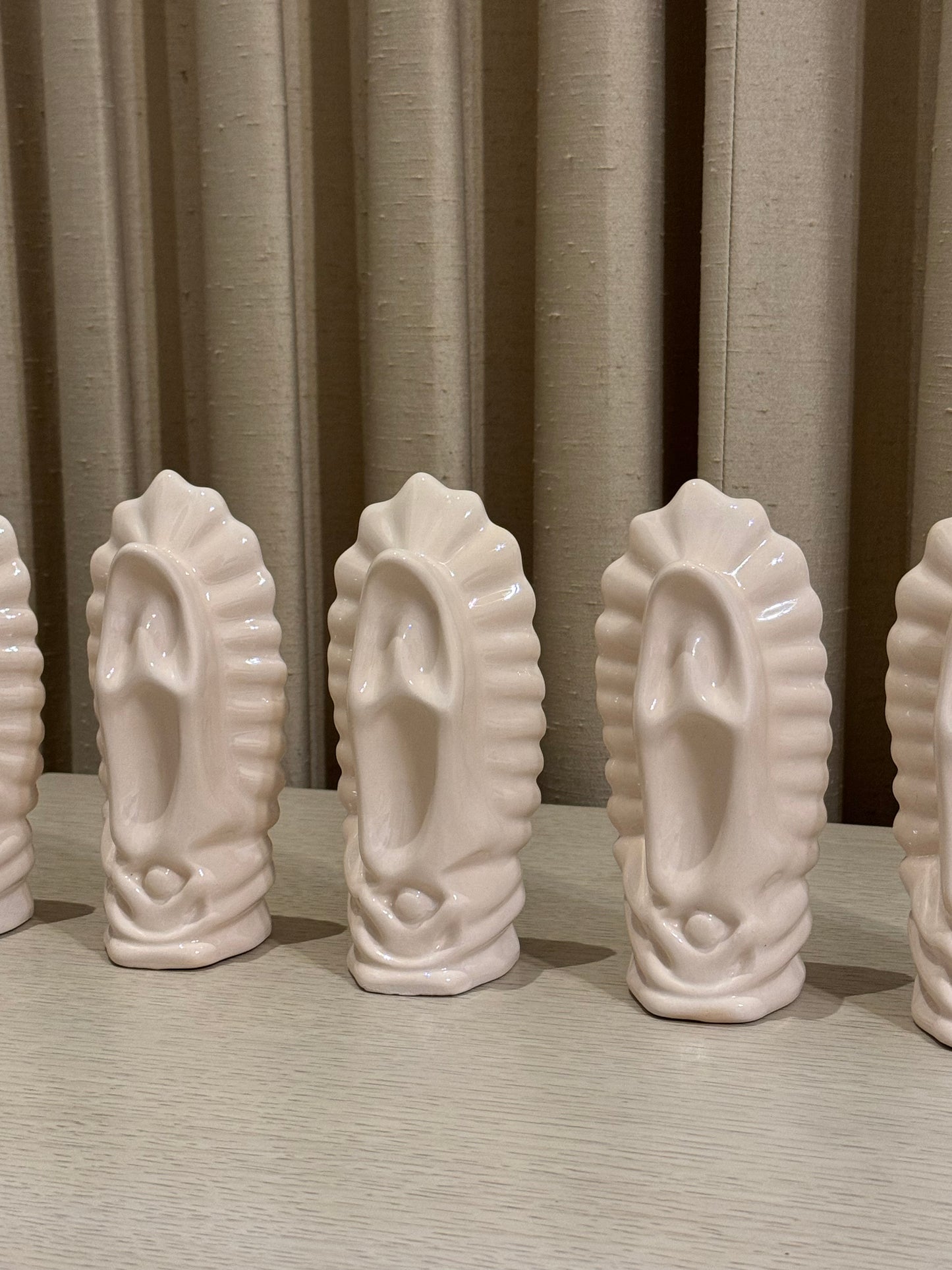 Virgencita de Guadalupe de Cerámica 18 cm / Paquete de 10 piezas