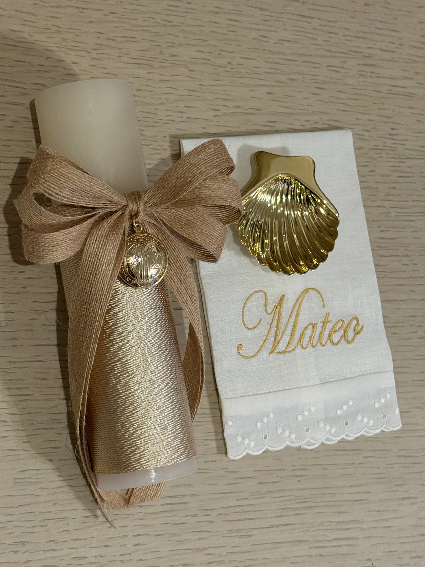 Set de Bautizo con Medalla de San Benito - Personalizado