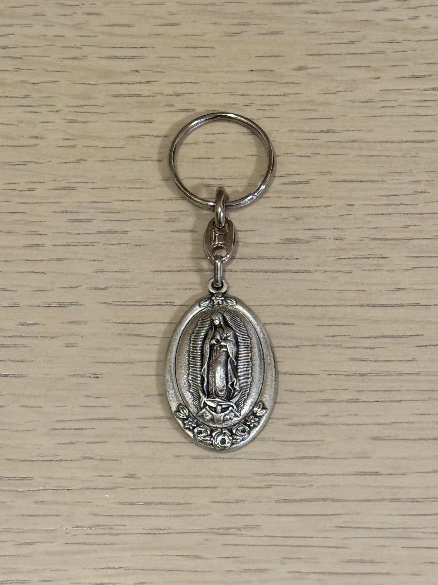Llavero de Virgen de Guadalupe / Paquete de 10 piezas
