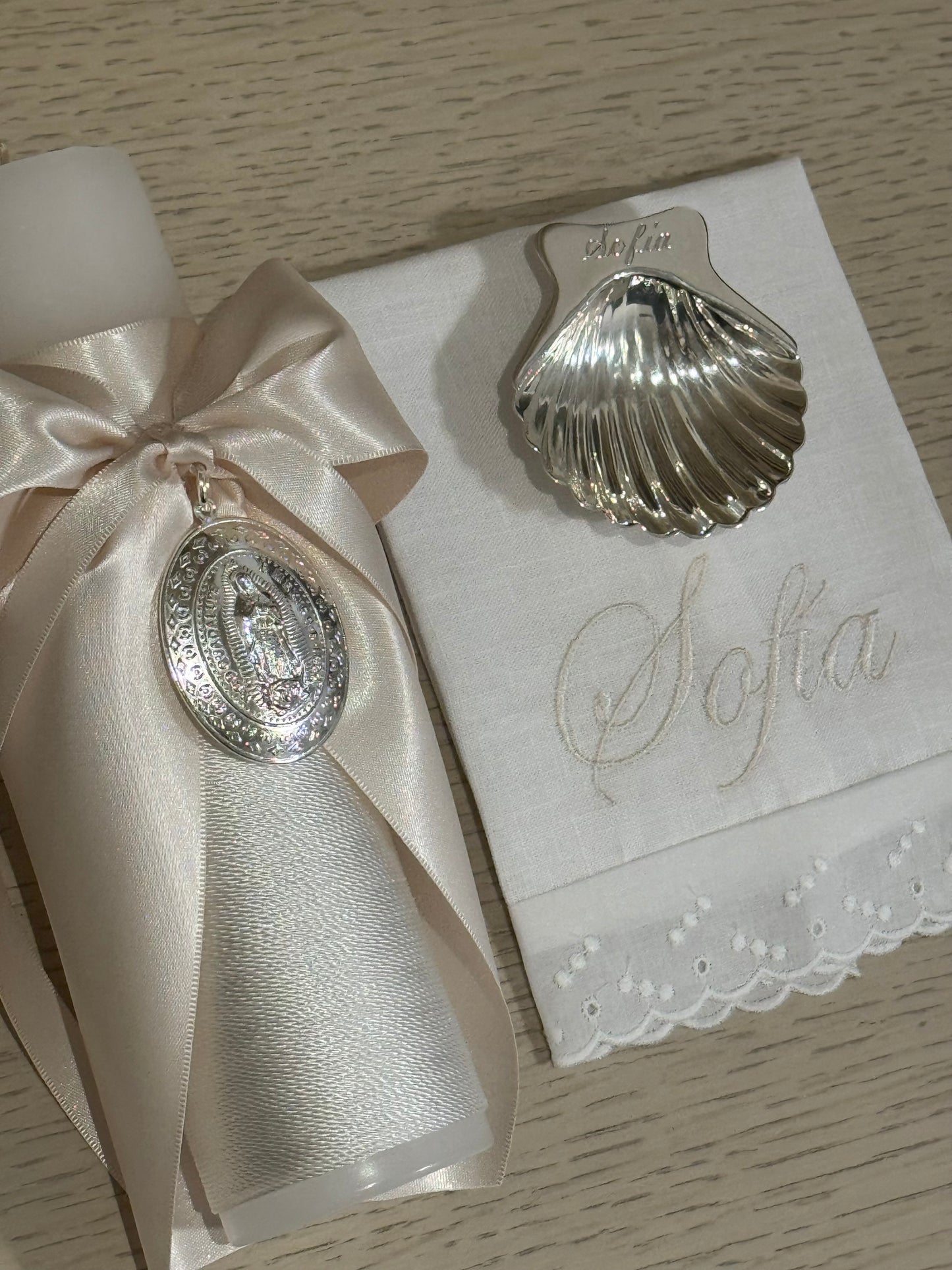 Set de Bautizo con Medalla de la Virgen de Guadalupe - Personalizado