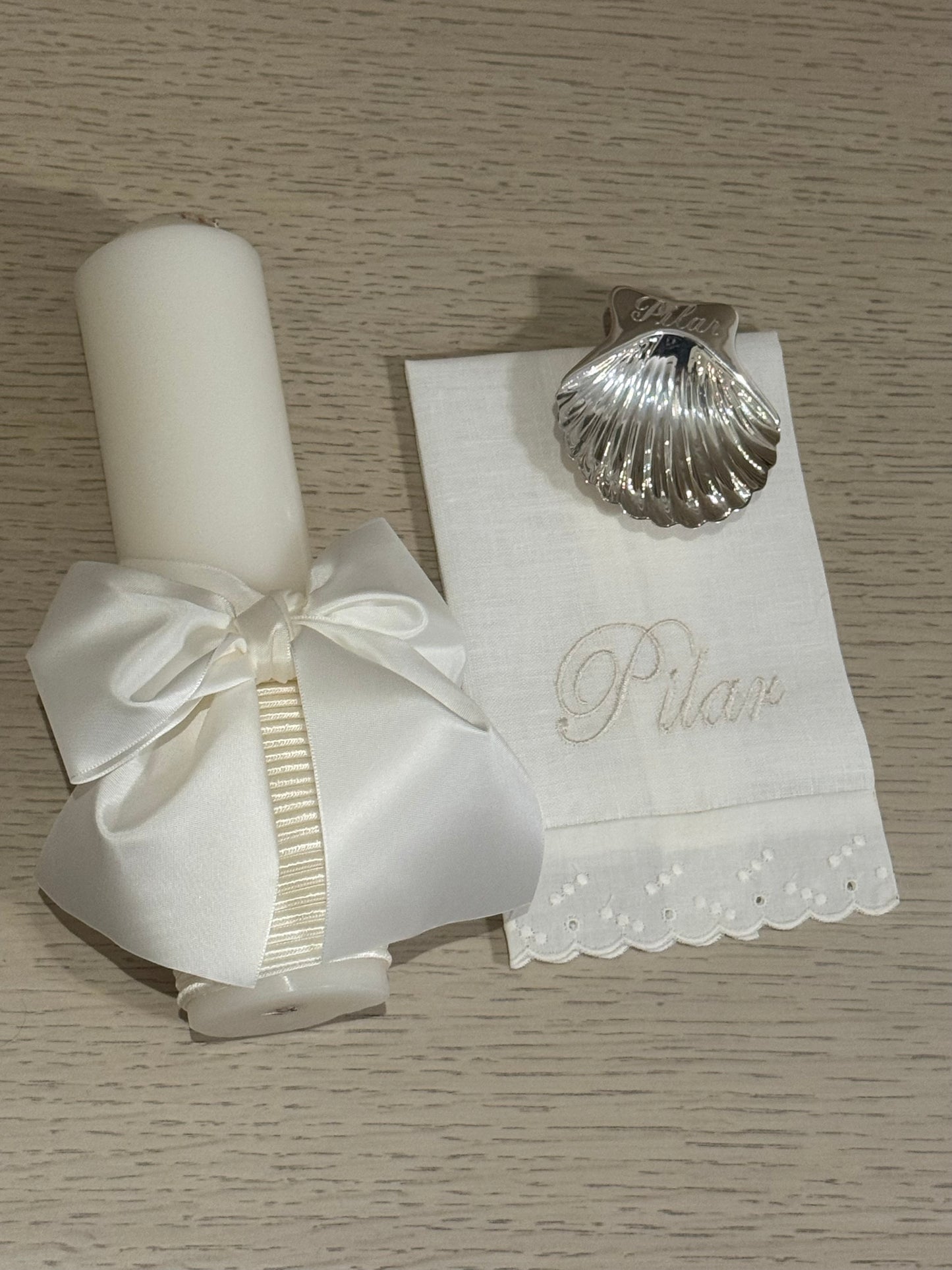 Kit de Bautizo Moño Color Marfil - Personalizado