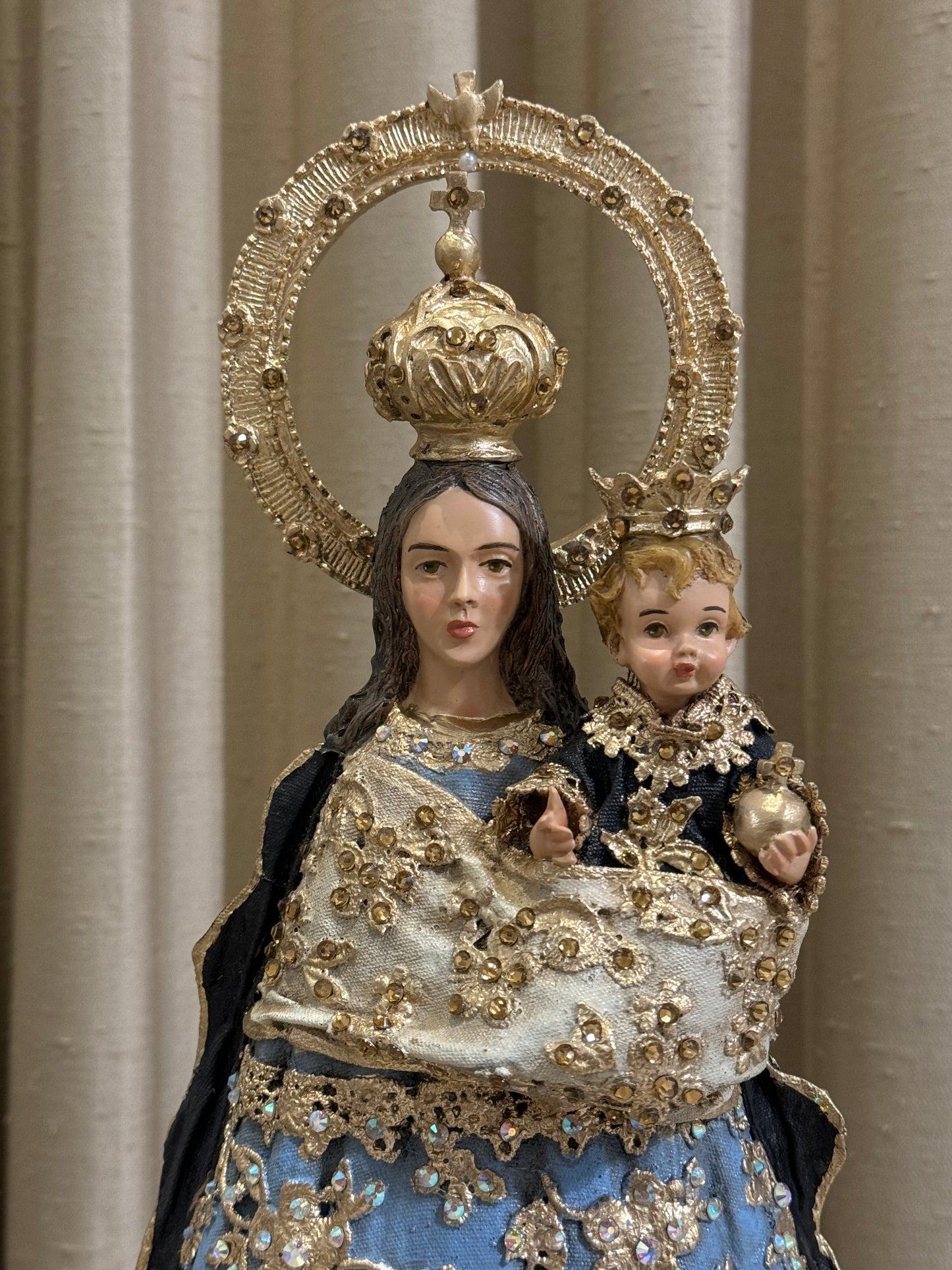 Virgen de Loreto 43 cm