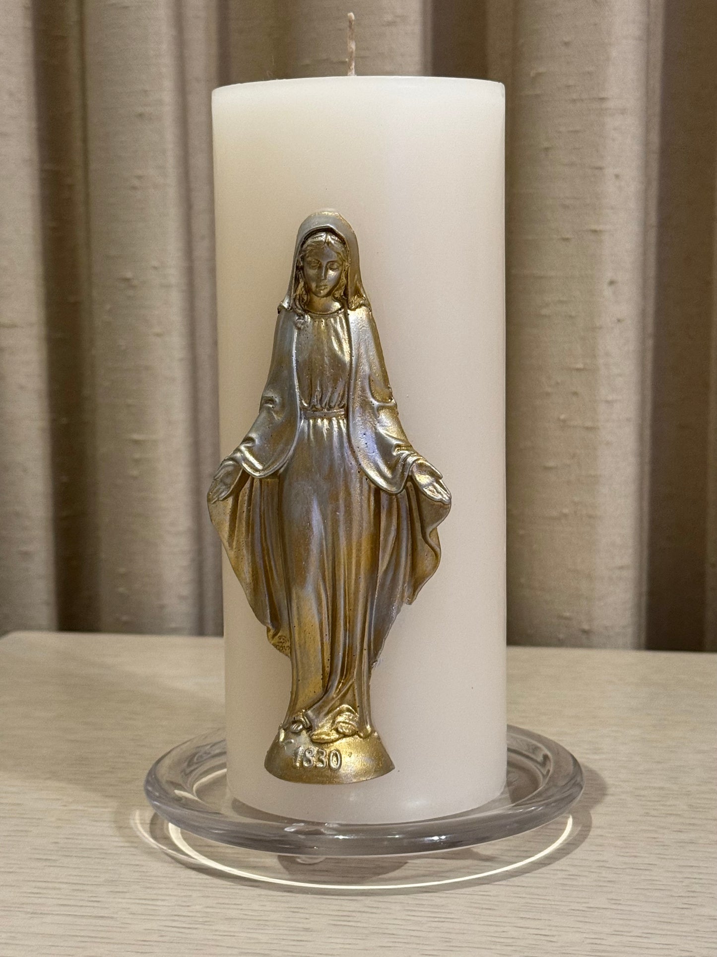 Cirio de Virgen Milagrosa Grande 8 x 20 cm
