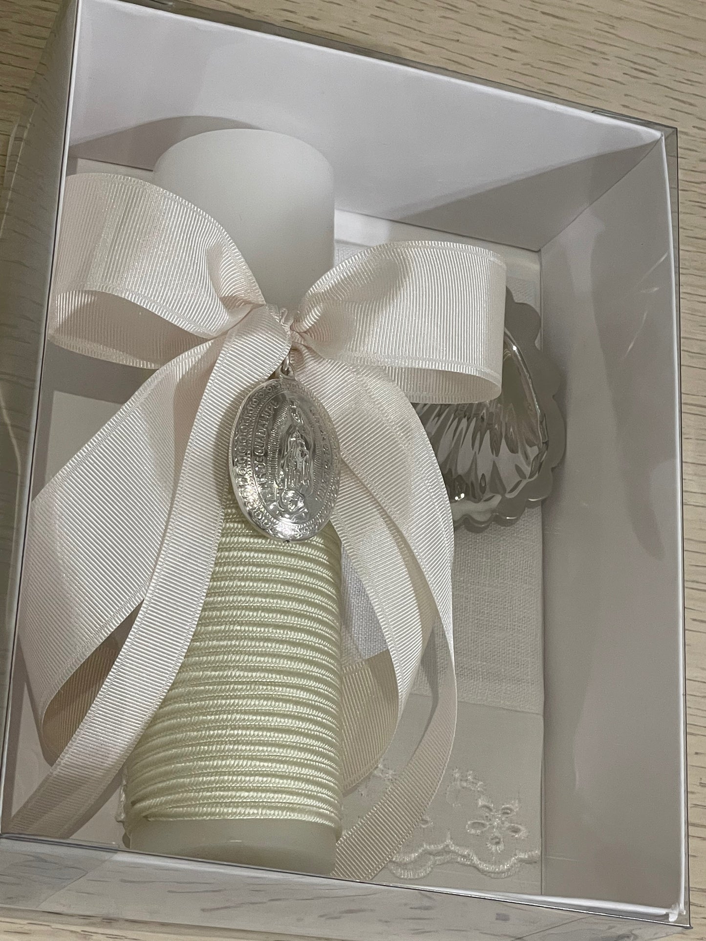 Kit de Bautizo con Medalla de la Virgen de Guadalupe