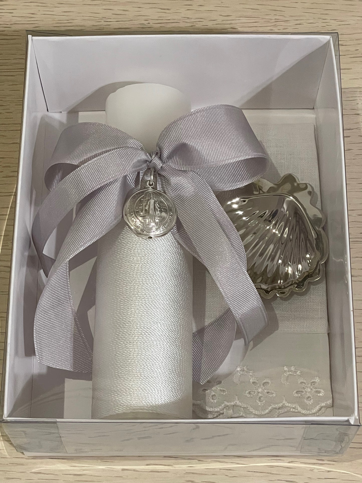 Kit de Bautizo con Medalla de San Benito