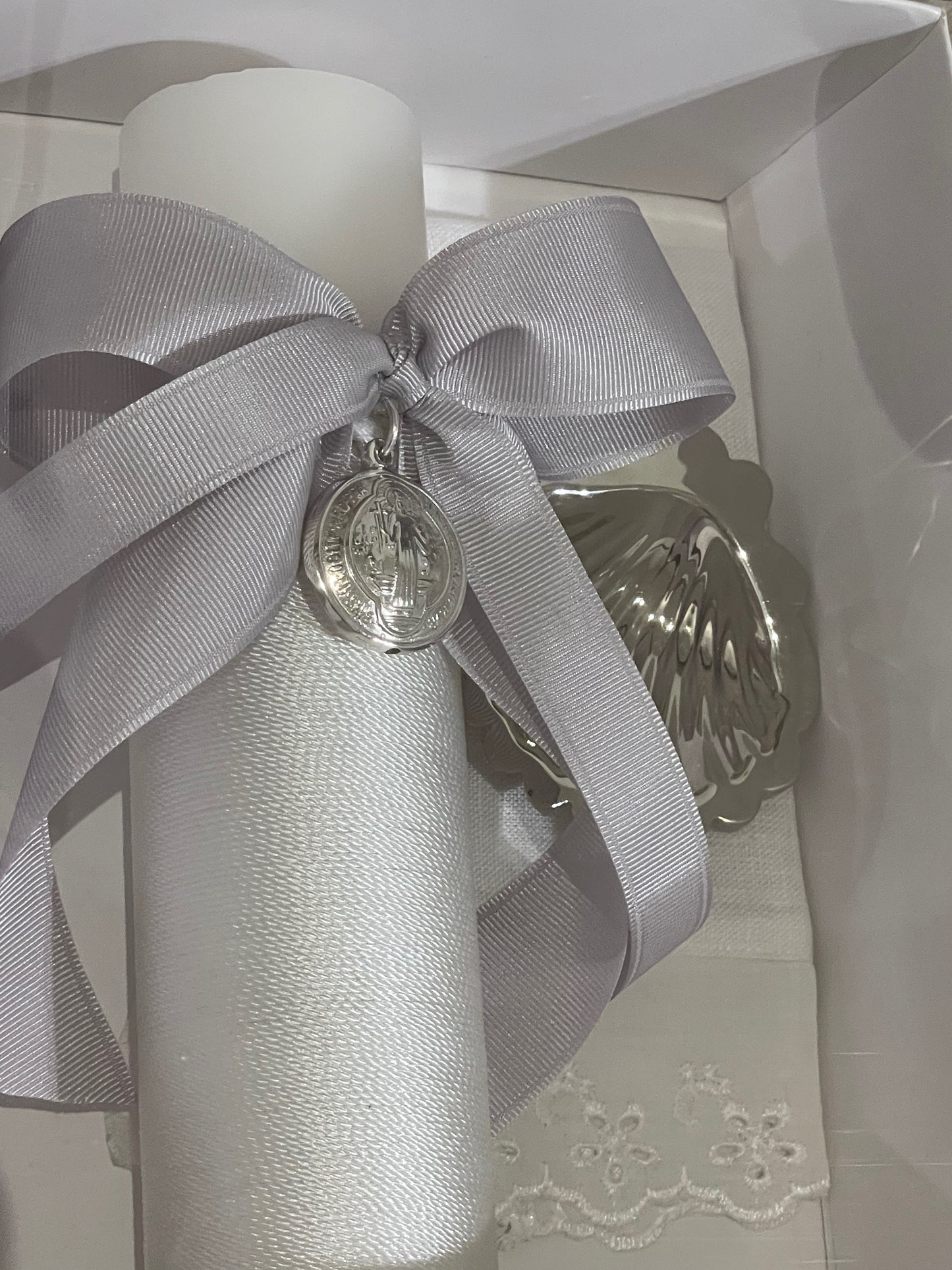 Kit de Bautizo con Medalla de San Benito