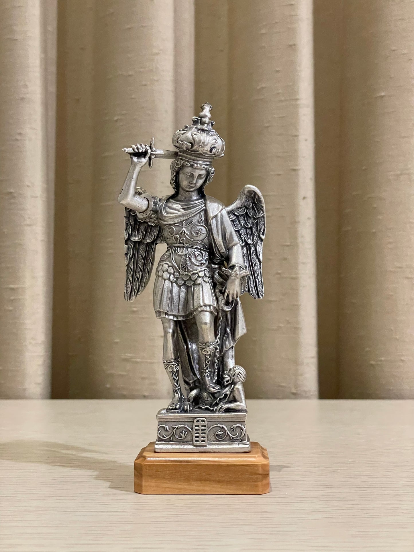 Estatua de Arcángel Miguel 15 cm