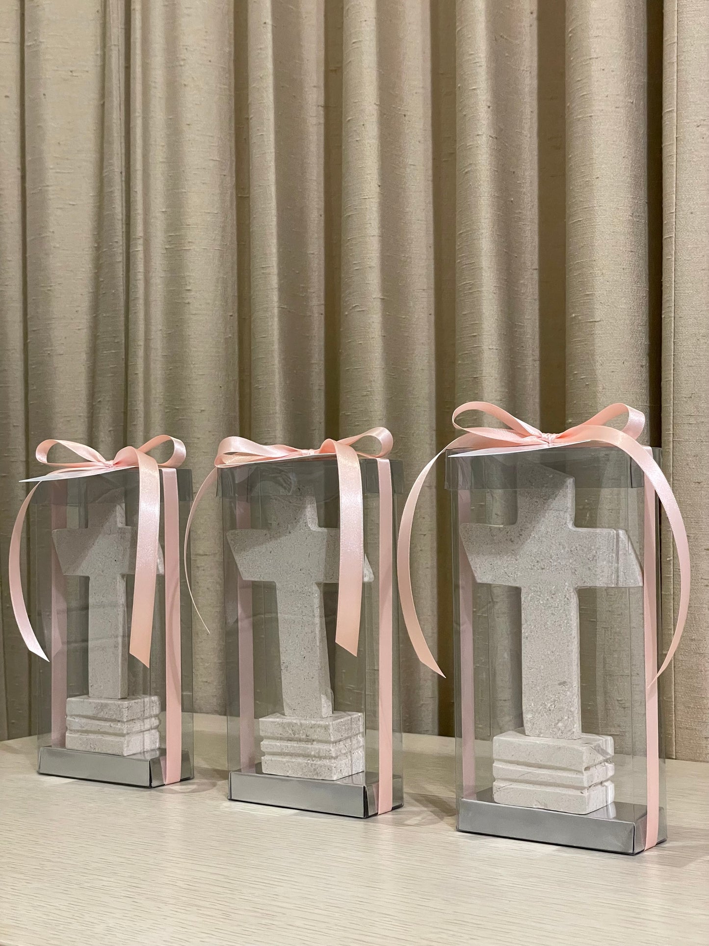 Cruz de Mármol 18 cm / Paquete de 10 piezas