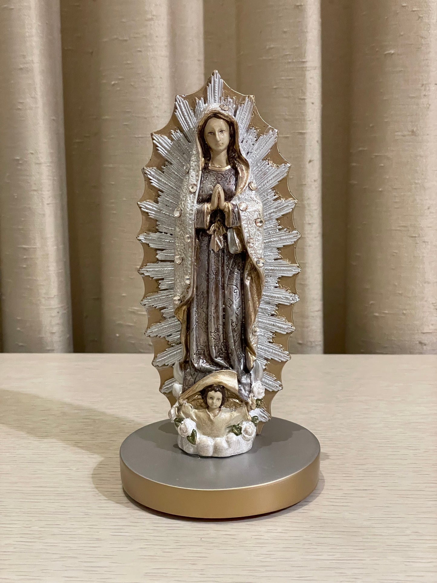 Virgen de Guadalupe 20 cm