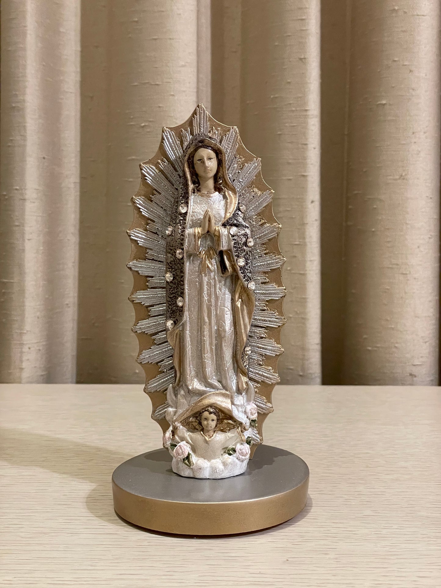 Virgen de Guadalupe 20 cm