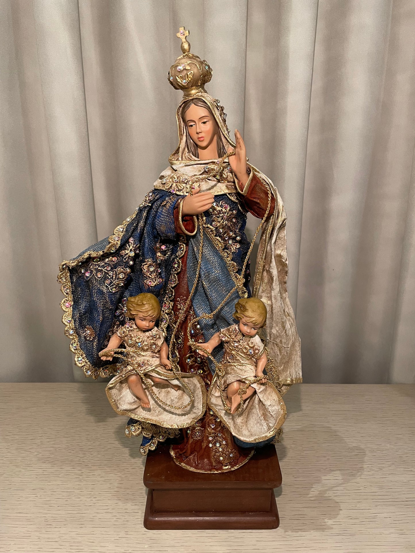 Virgen Desatanudos 46 cm