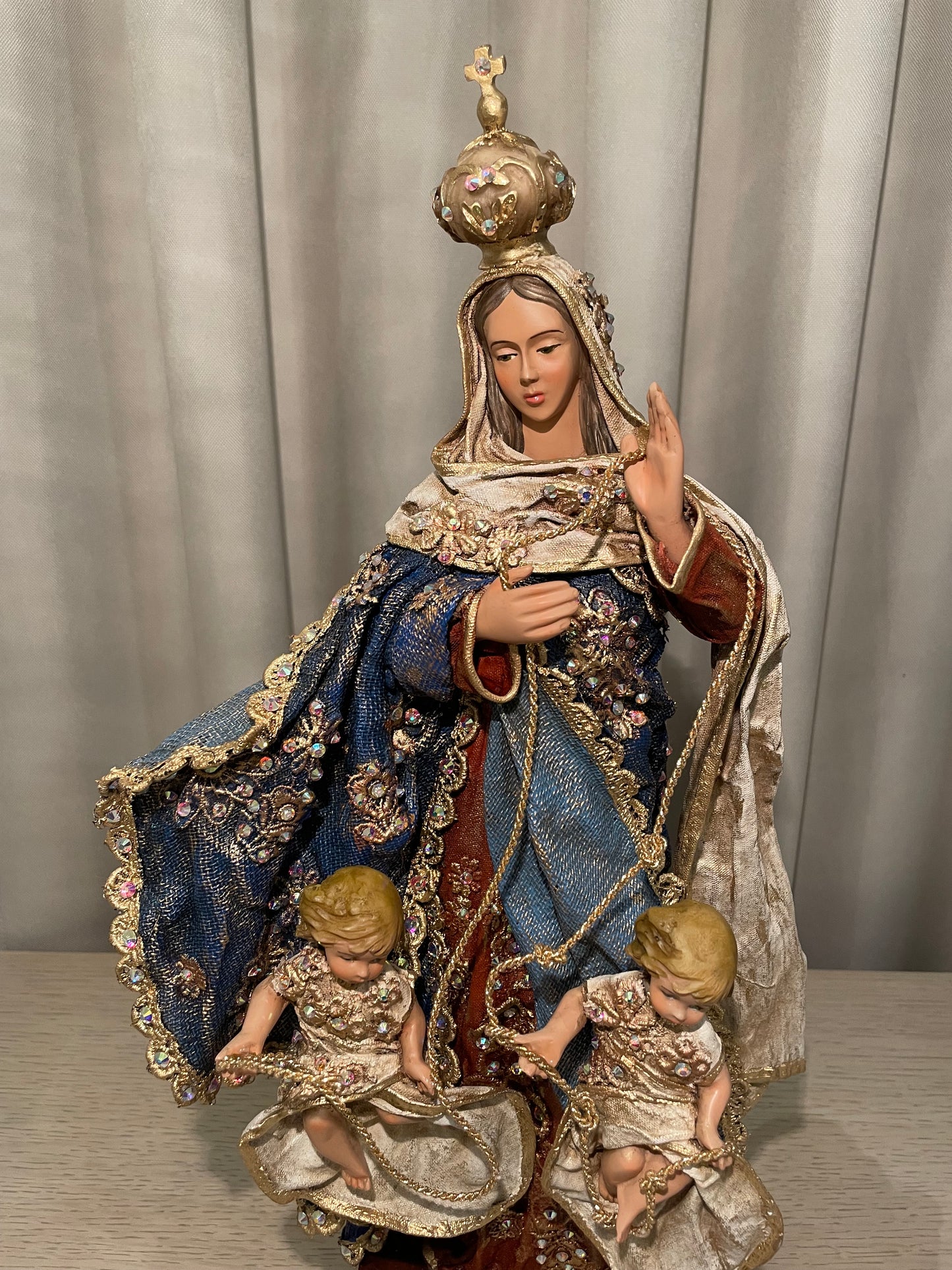 Virgen Desatanudos 46 cm
