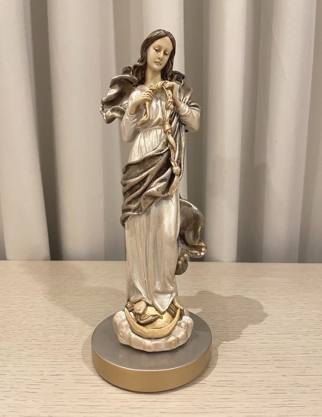 Virgen Desatanudos 27 cm