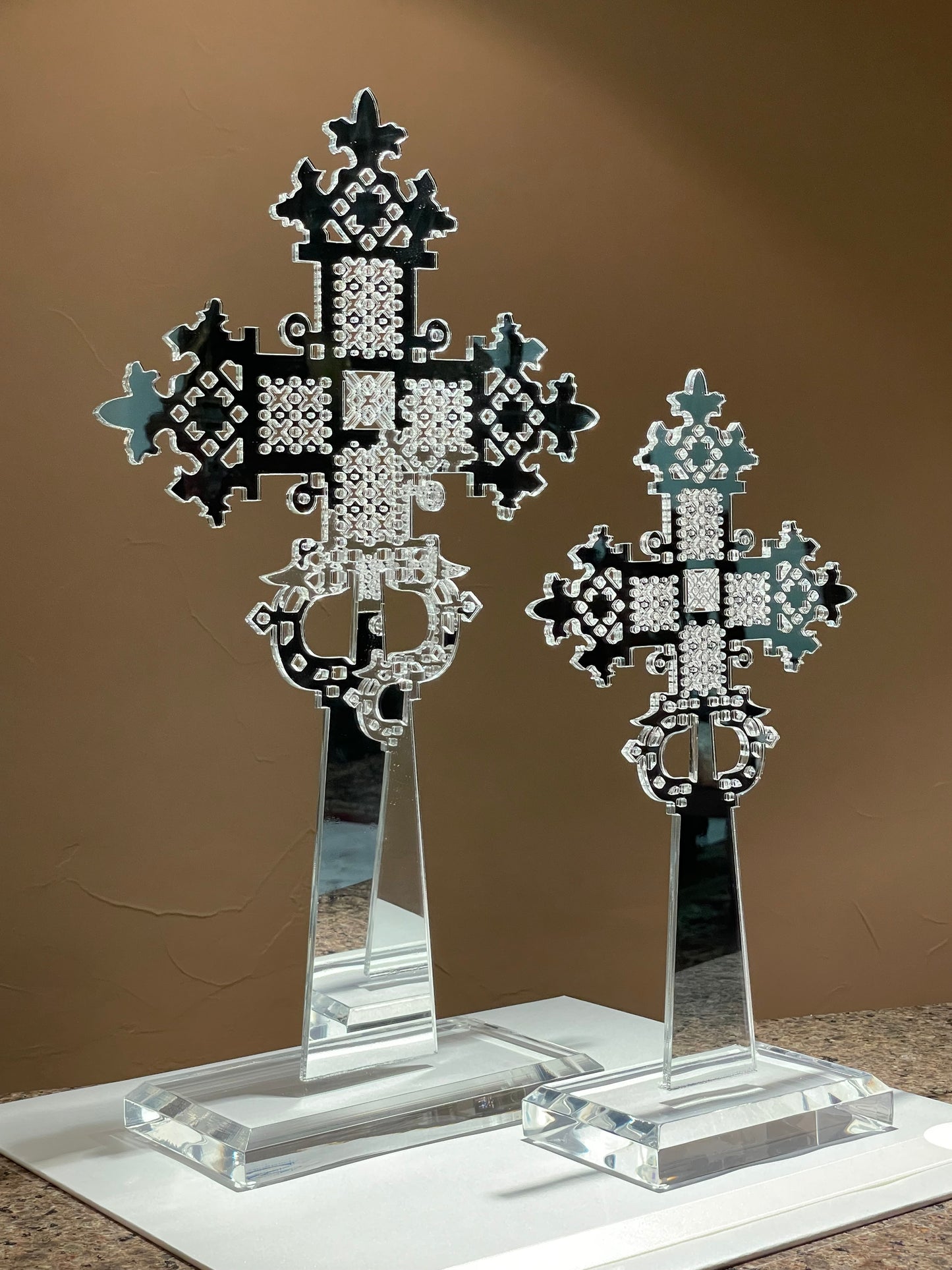 Cruz Etíope de Acrílico Espejo