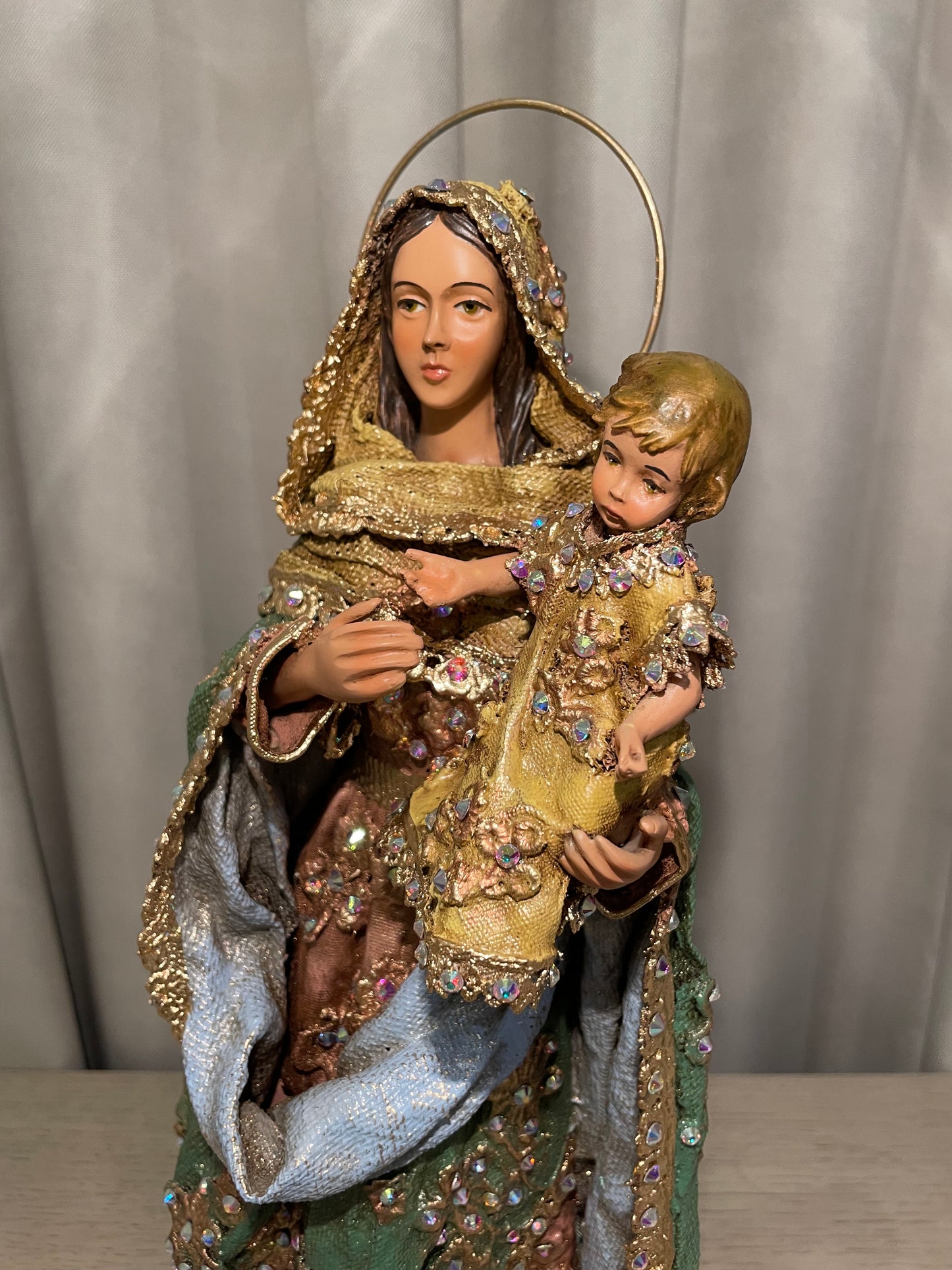 Virgen de Shoensttat 43 cm