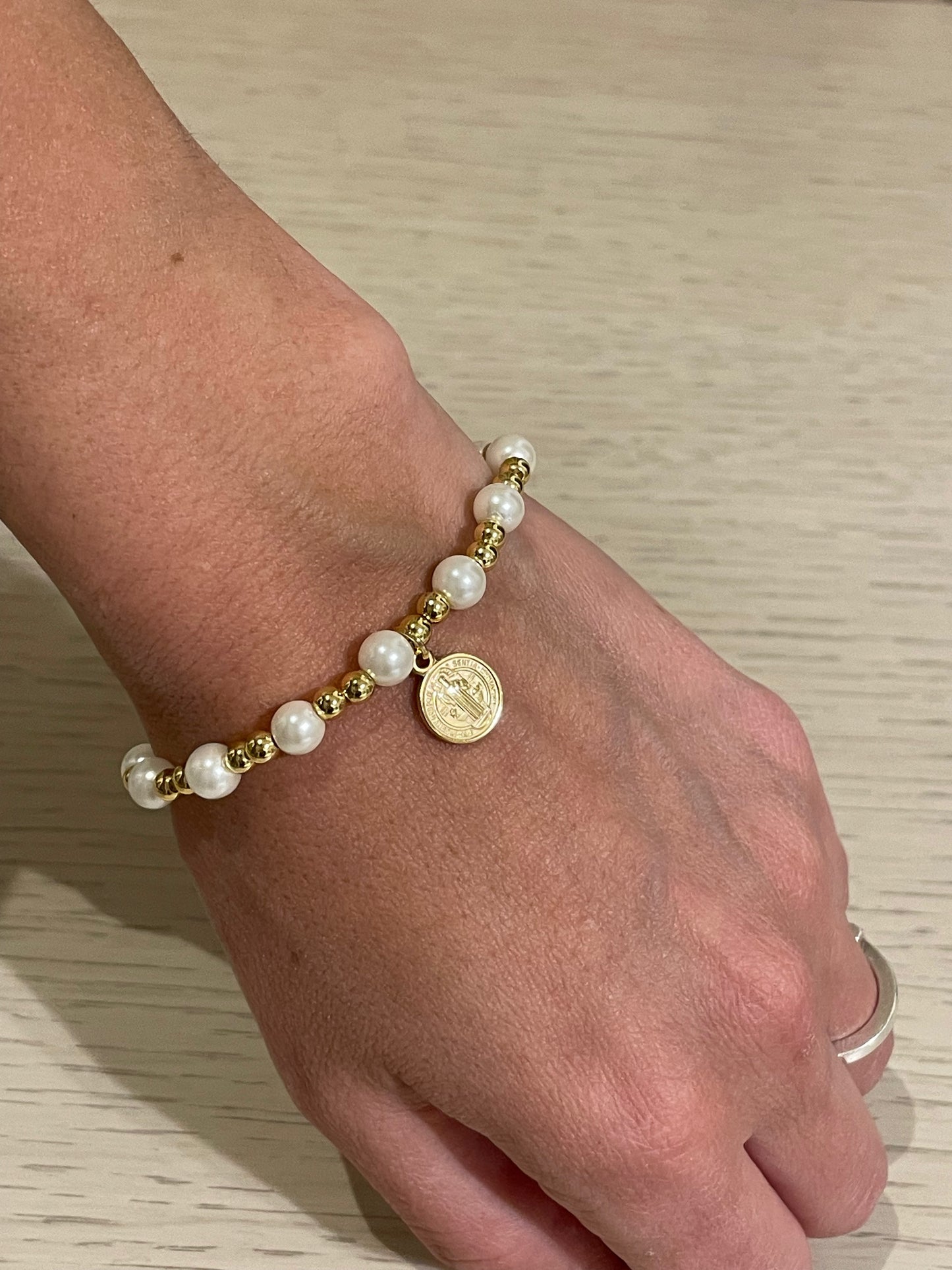 Pulsera Bolitas y Perlas San Benito