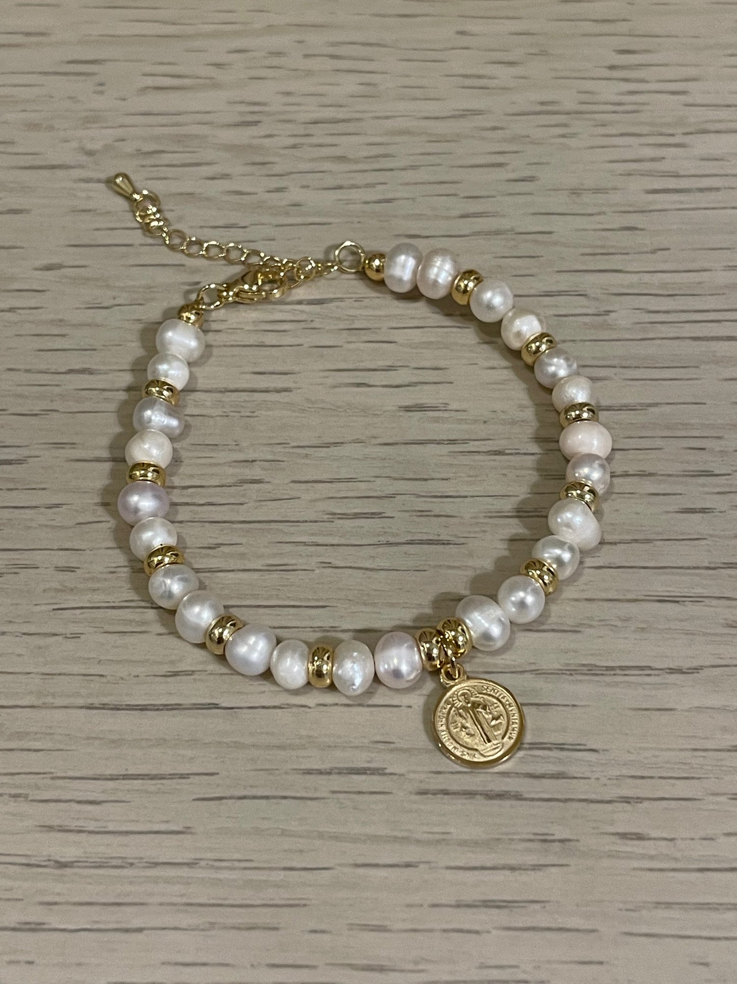 Pulsera Bolitas y Perlas San Benito