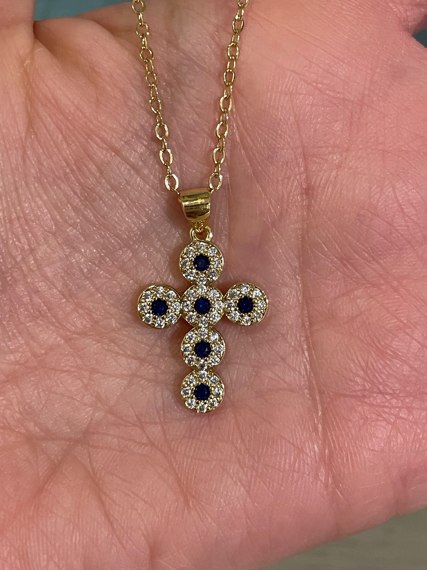 Collar Cruz de Zafiros Azul y Blanco Zirconia