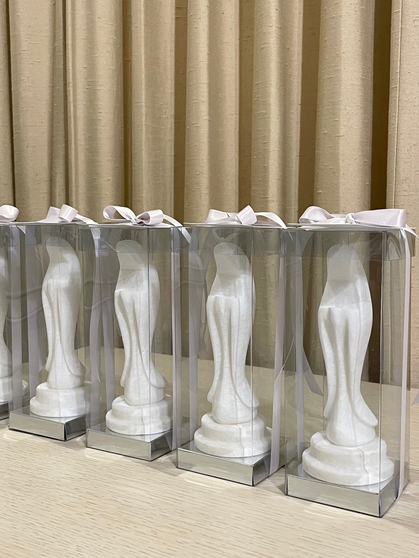 Virgencita de Lourdes de Piedra Blanca 16.5 cm / Paquete de 10 piezas